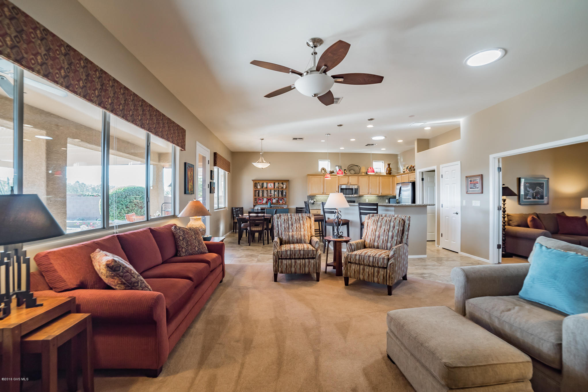 1107 W Calle Artistica