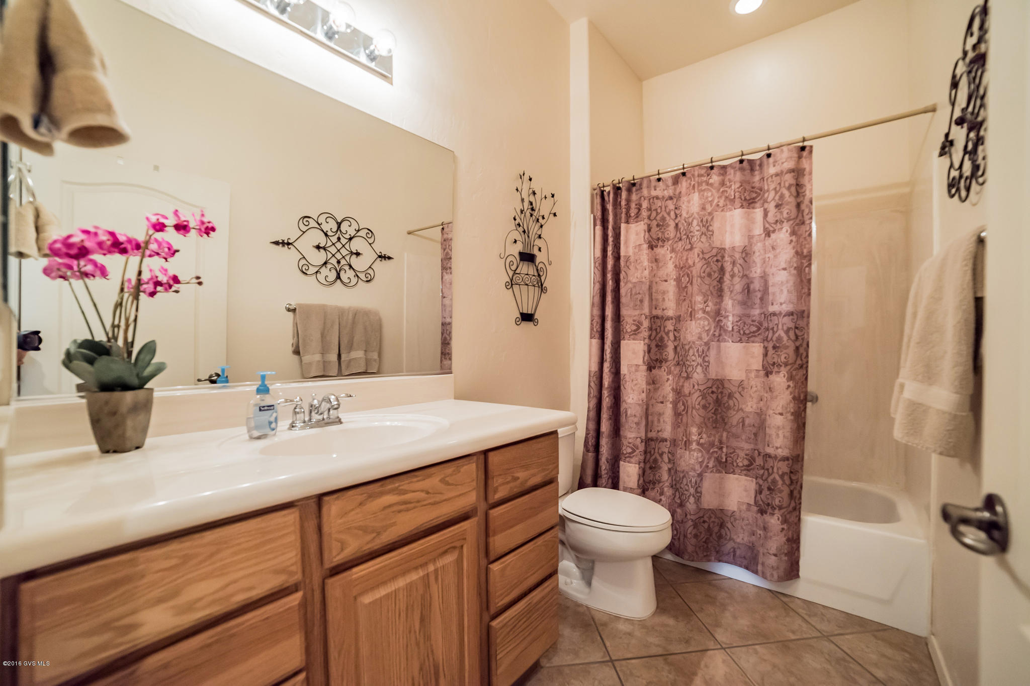 1878 W Acacia Bluffs Drive