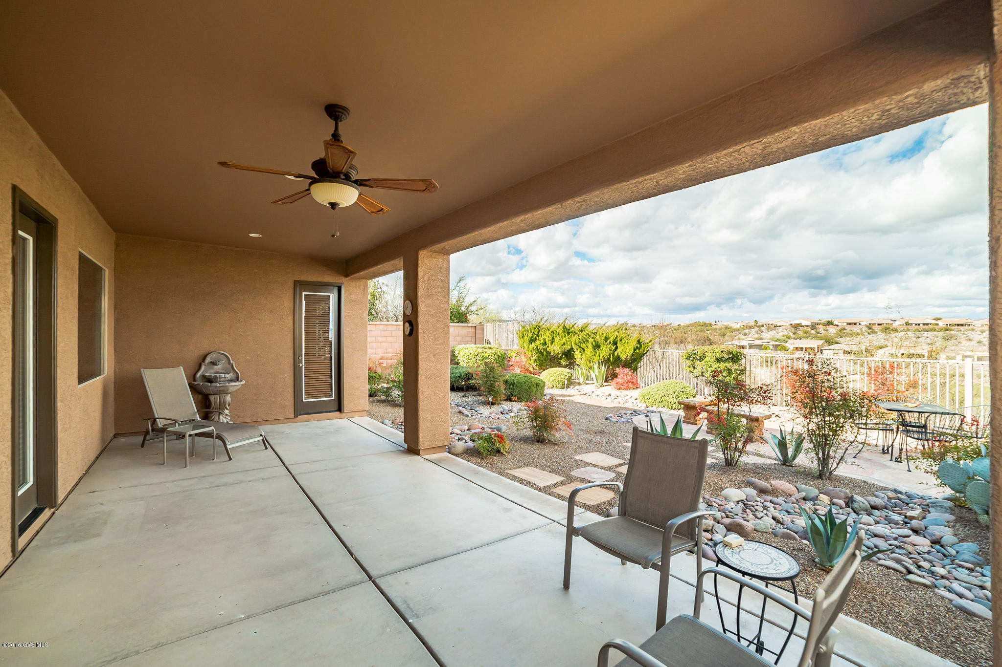 1878 W Acacia Bluffs Drive