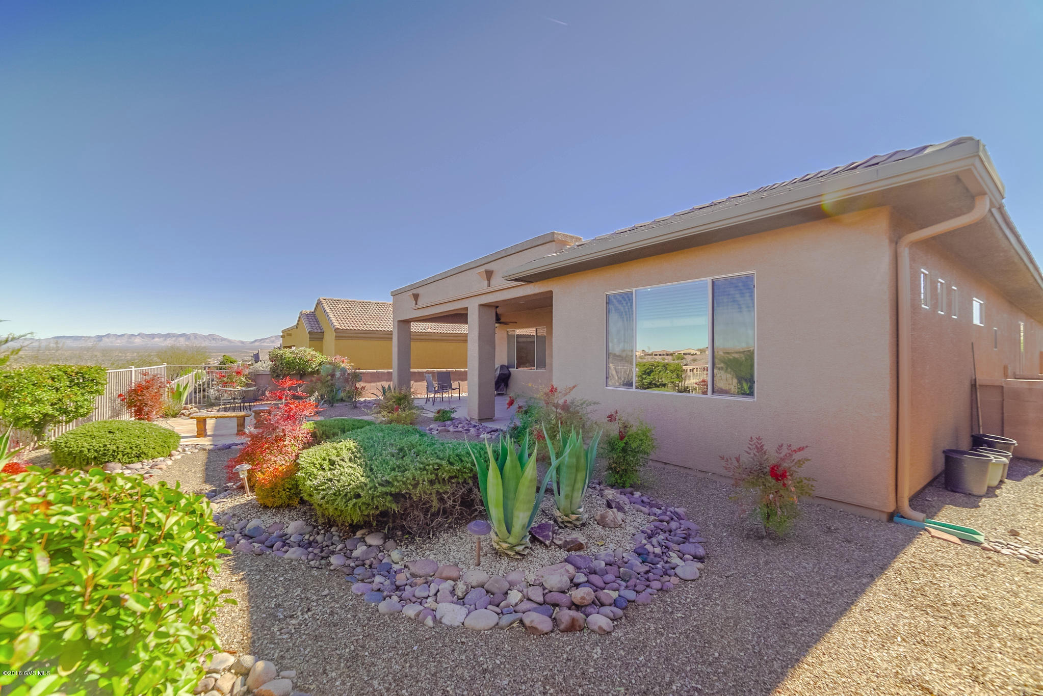 1878 W Acacia Bluffs Drive