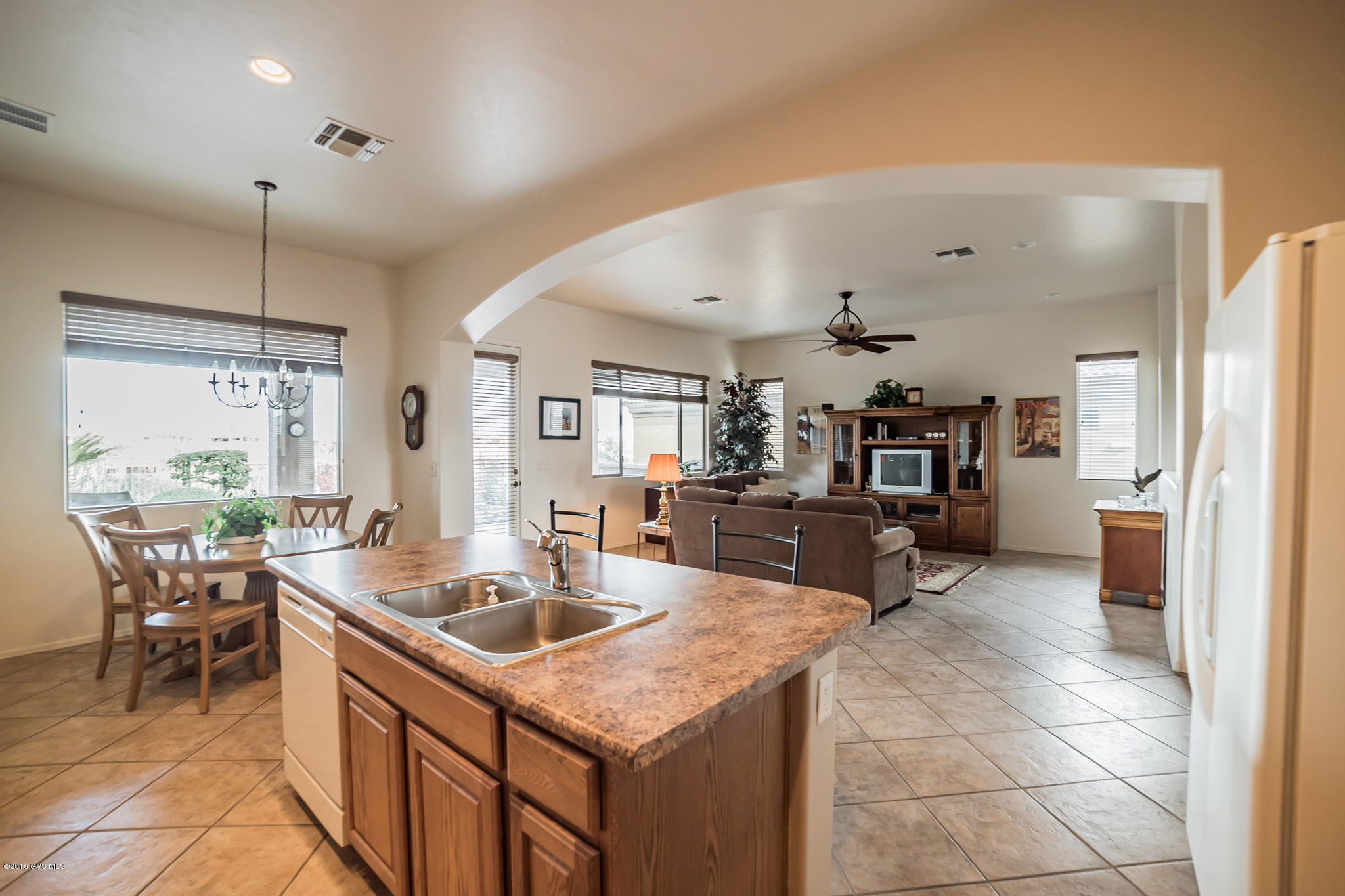 1878 W Acacia Bluffs Drive