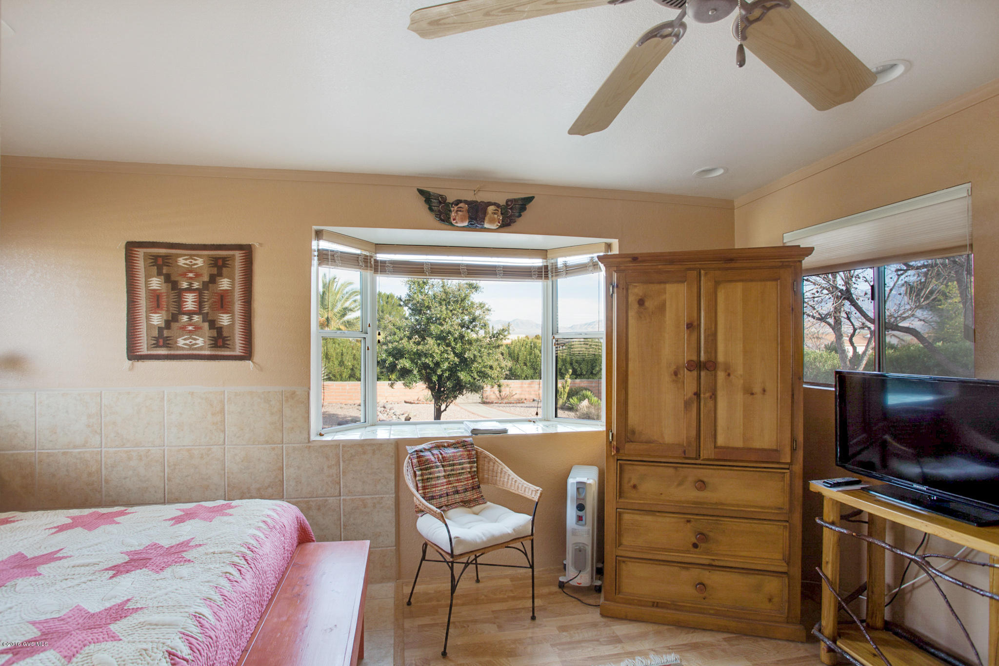 2087 S San Ray