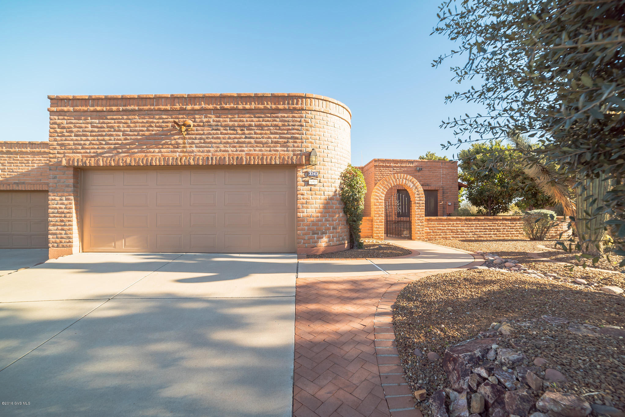 3343 S Calle Del Albano