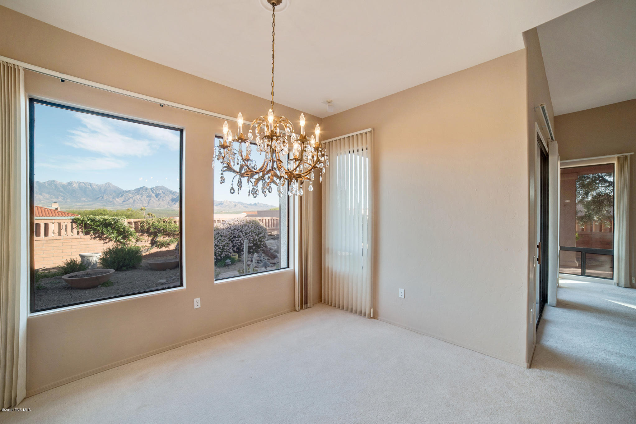 4937 S Meadow Ridge Drive