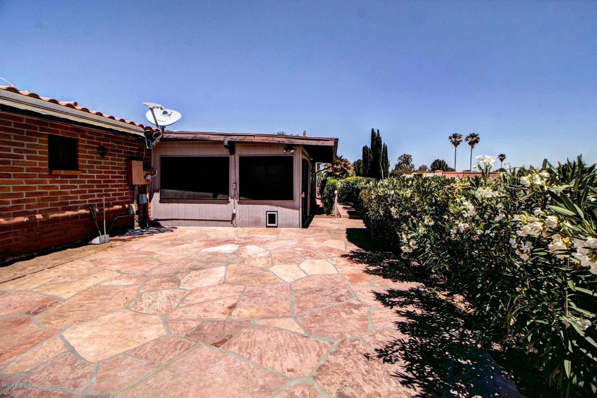 1232 N Paseo Del Cervato