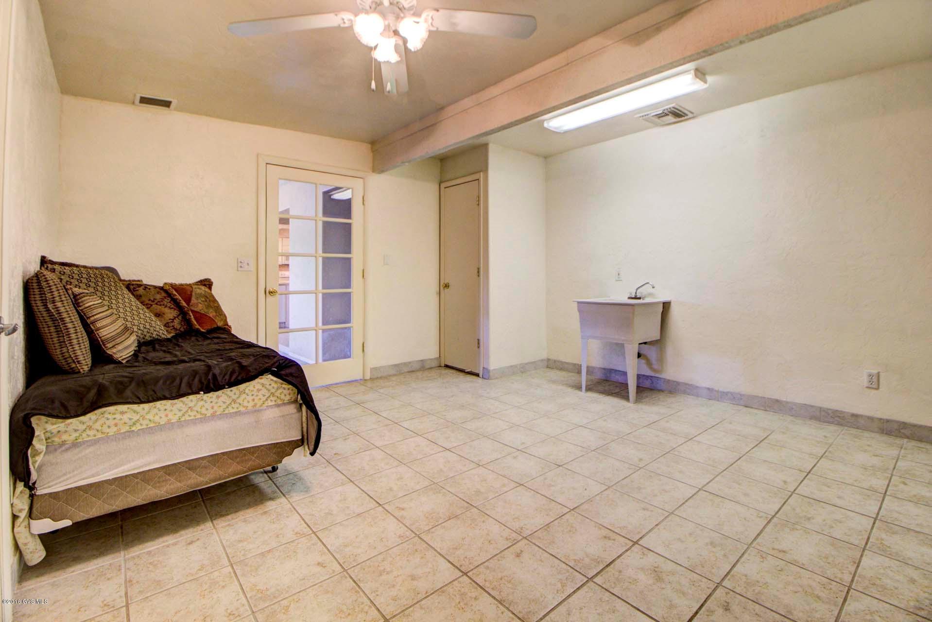 1232 N Paseo Del Cervato