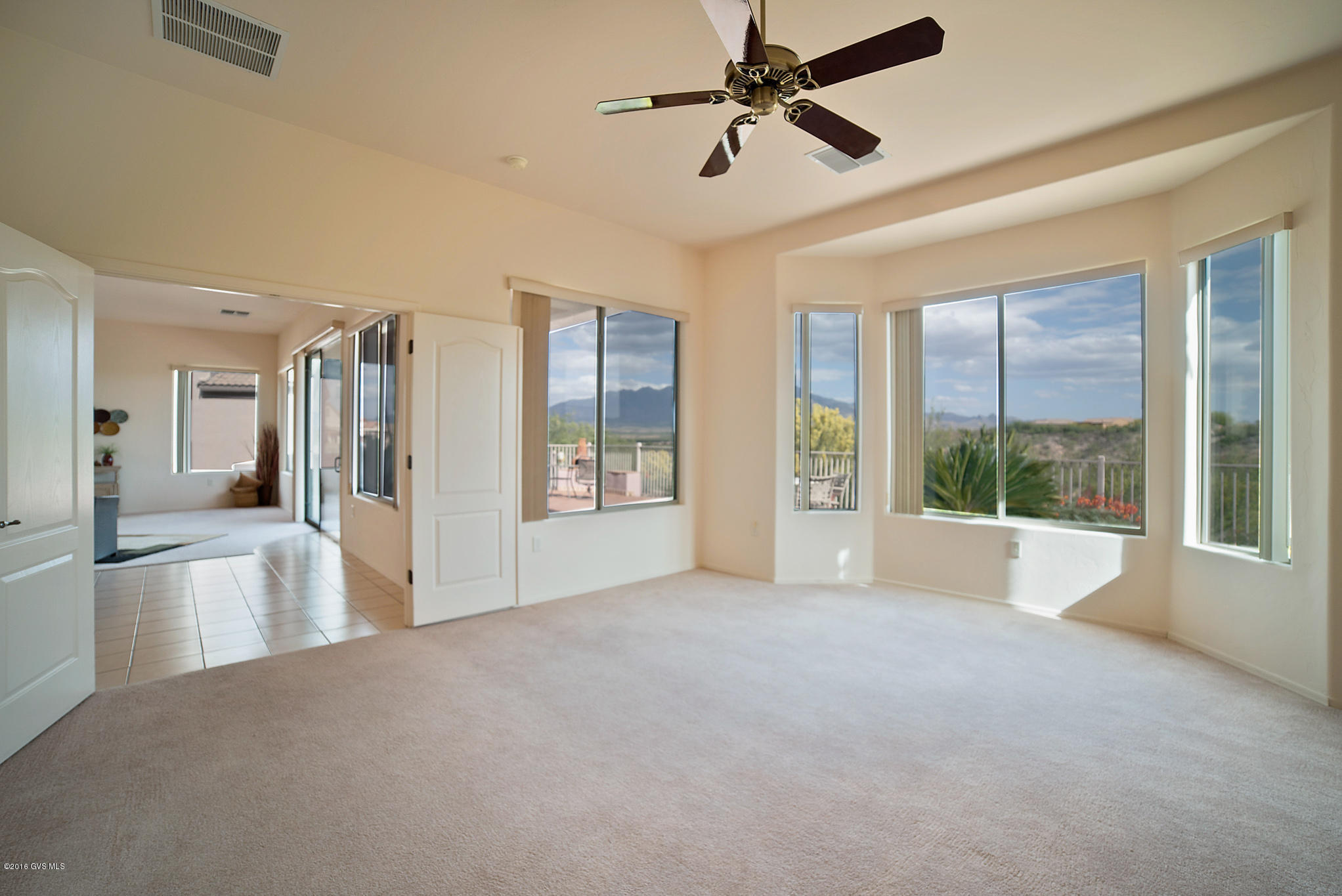 2277 W Calle Cacillo