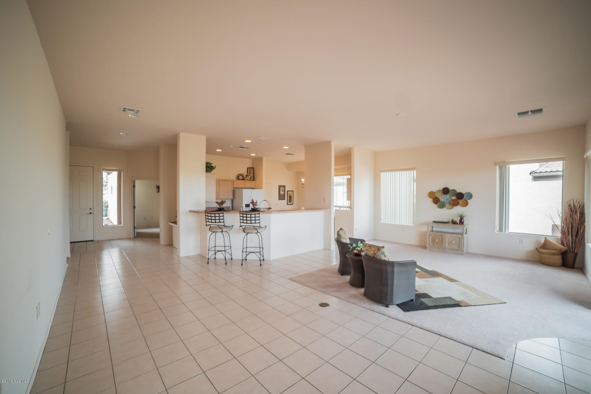 2277 W Calle Cacillo