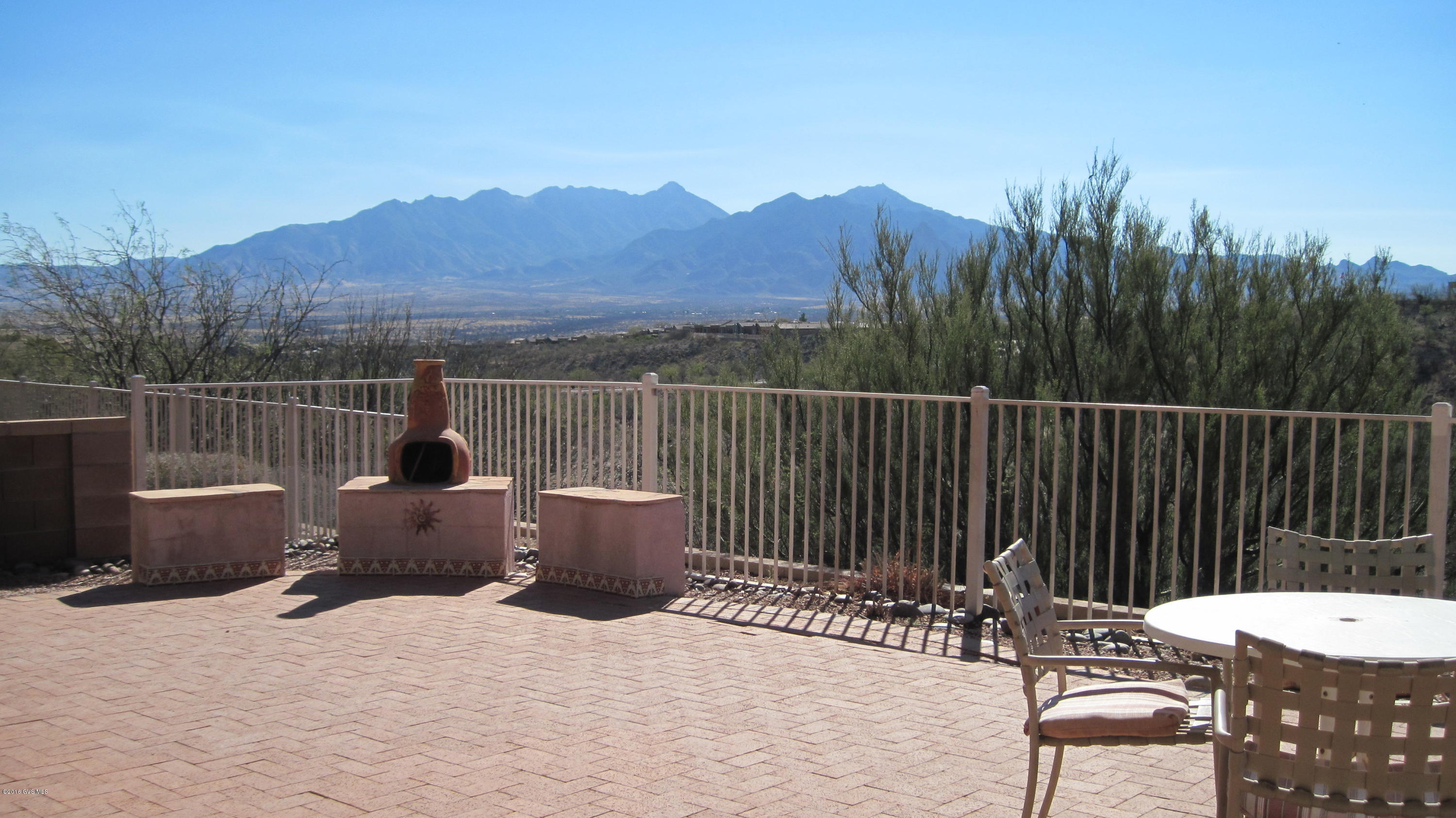 2277 W Calle Cacillo