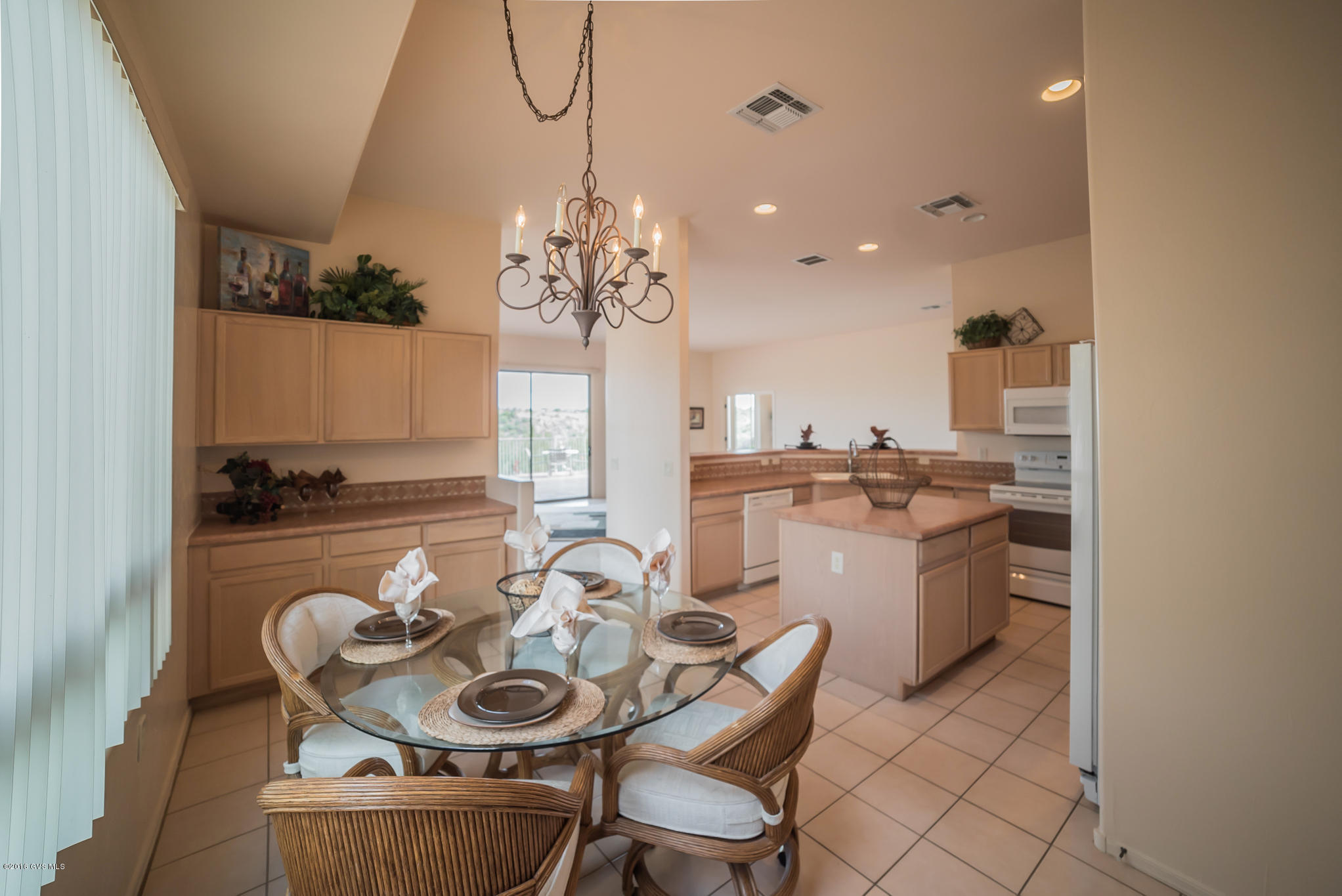 2277 W Calle Cacillo