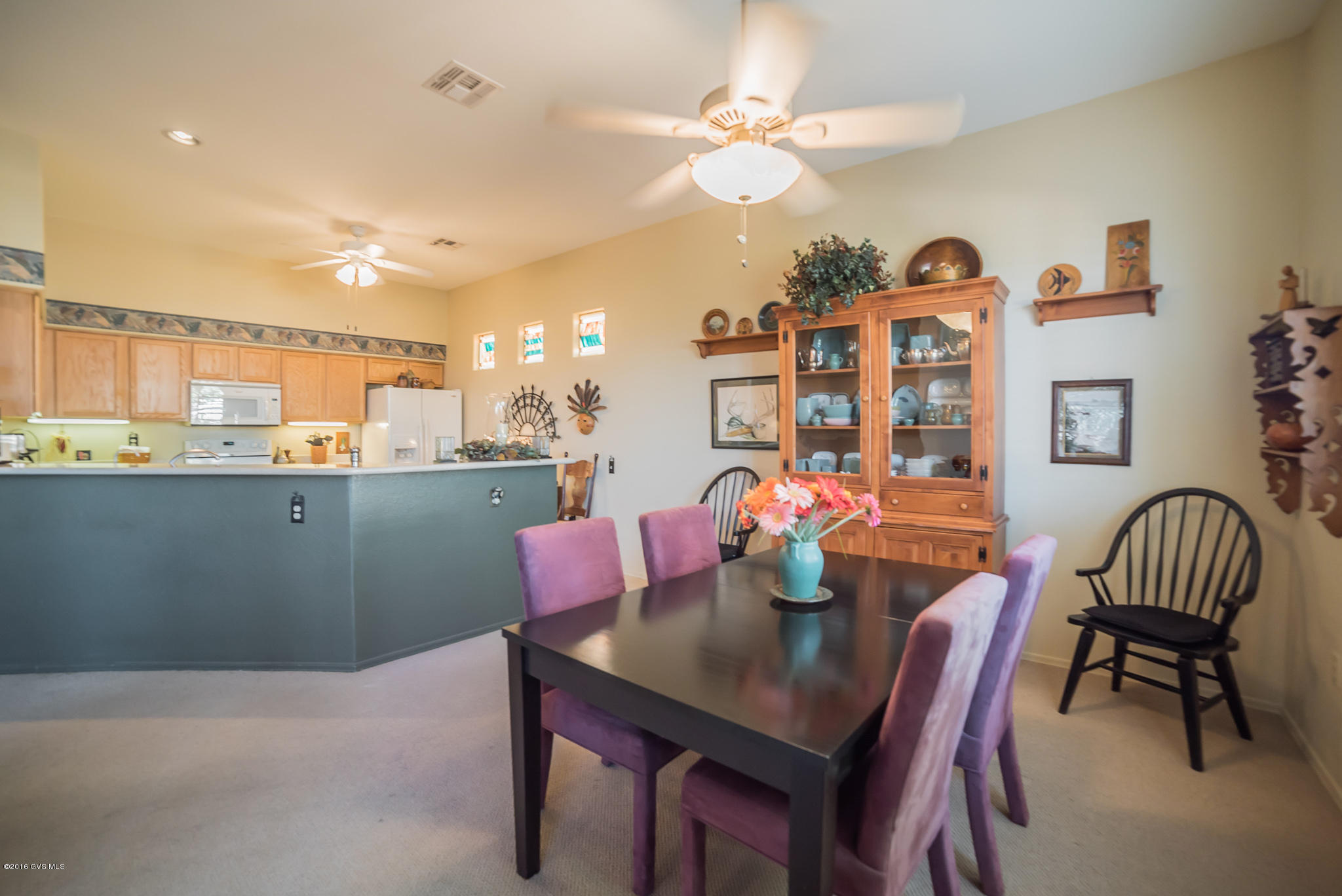 318 N Via Del Clavelito