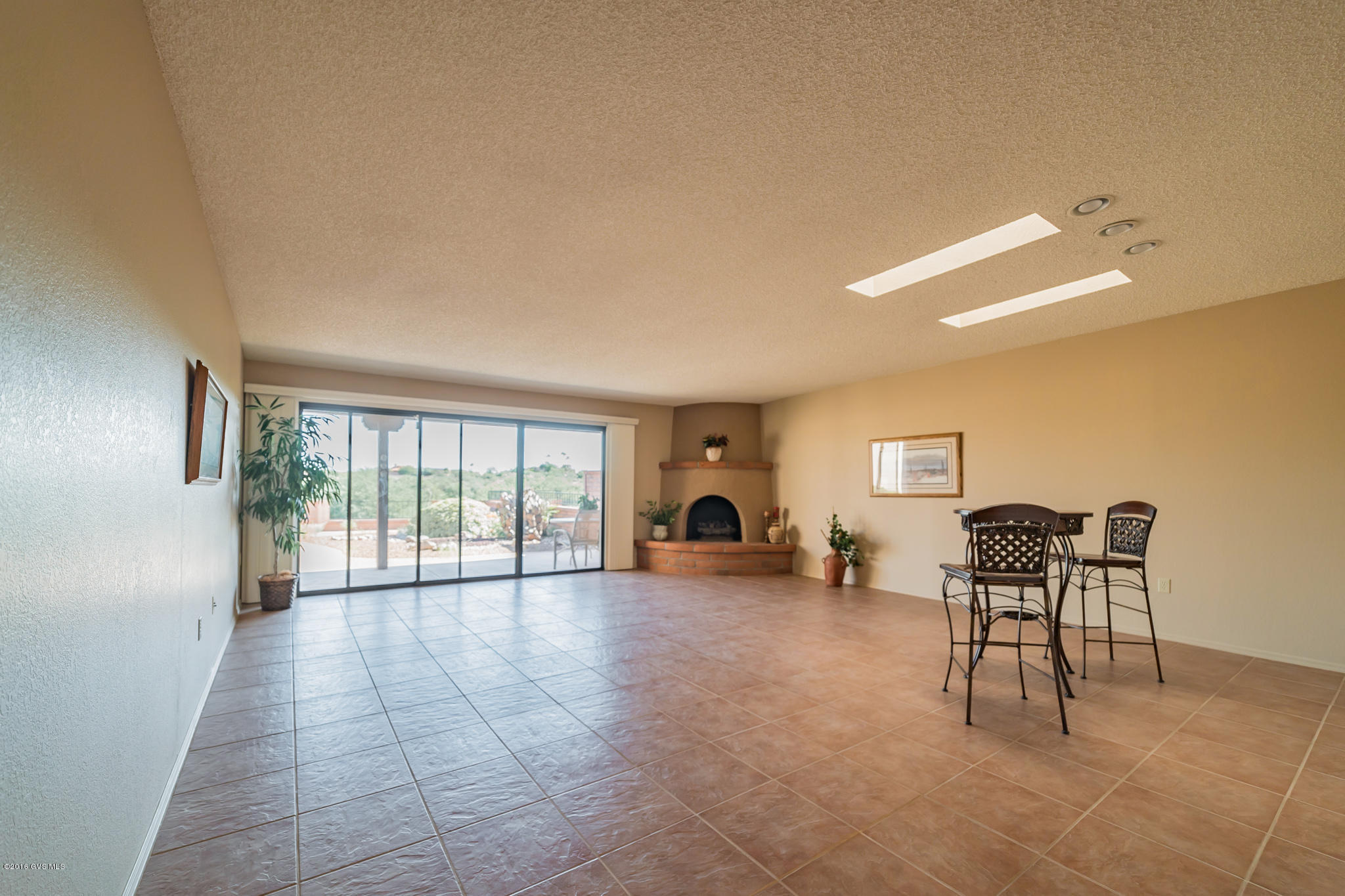 1889 W Camino Del Huarache