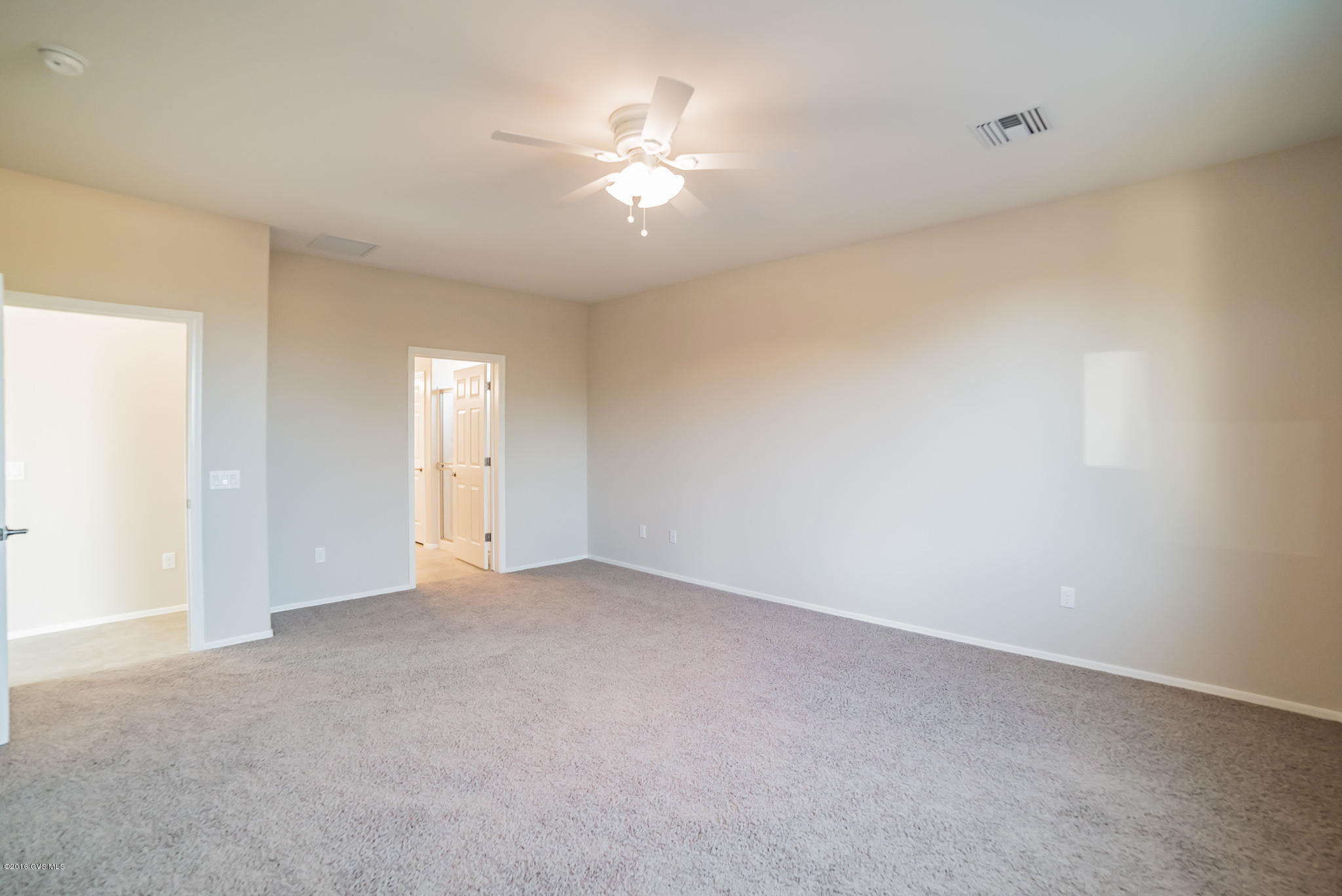 2981 S Royal Aberdeen Loop