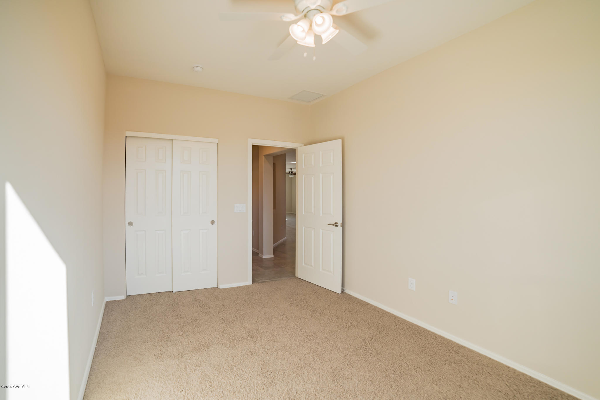 2981 S Royal Aberdeen Loop