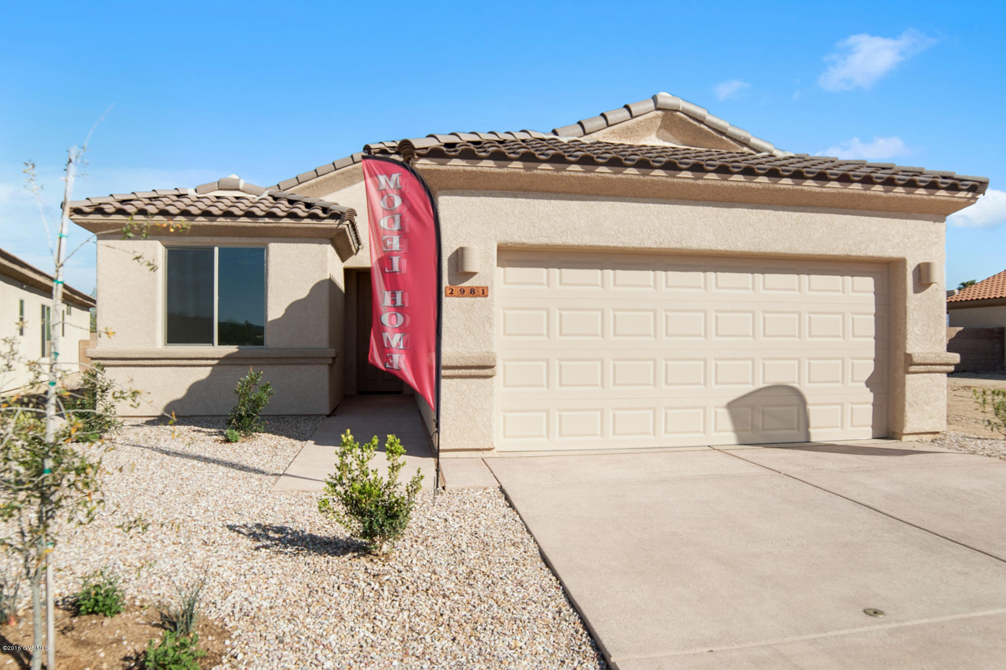 2981 S Royal Aberdeen Loop