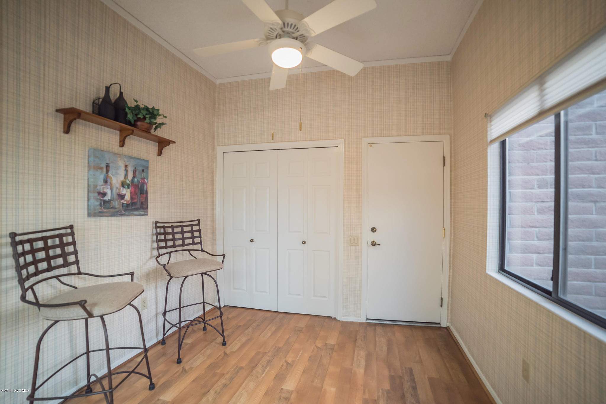 1445 W Camino Del Pato