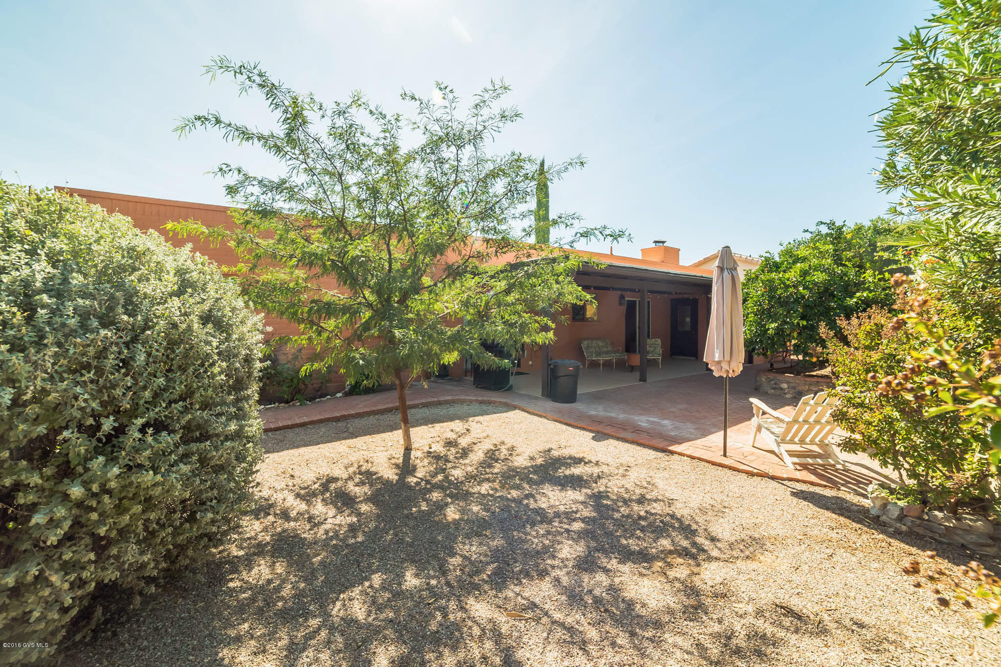 230 W Paseo Del Chino