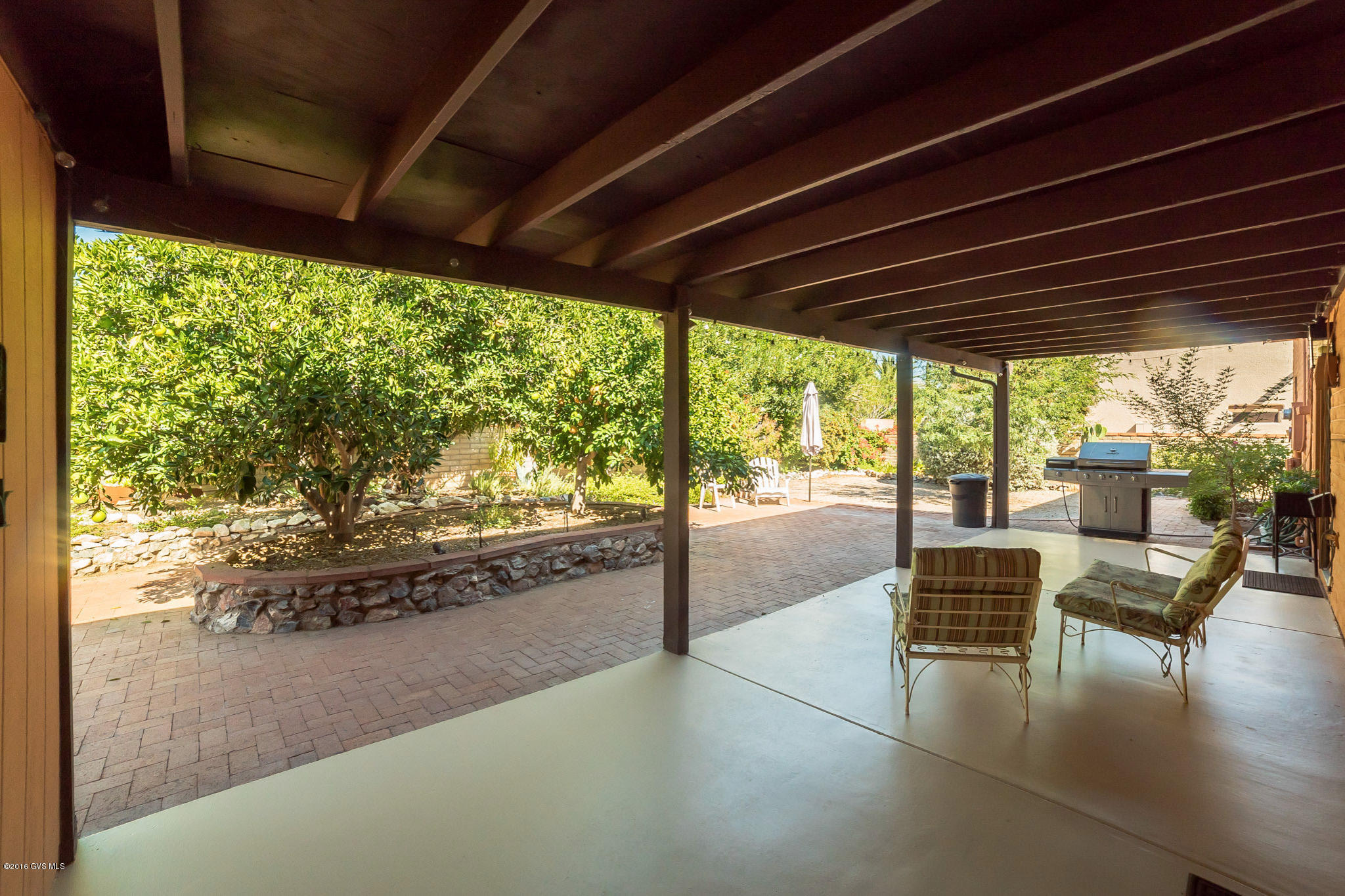 230 W Paseo Del Chino