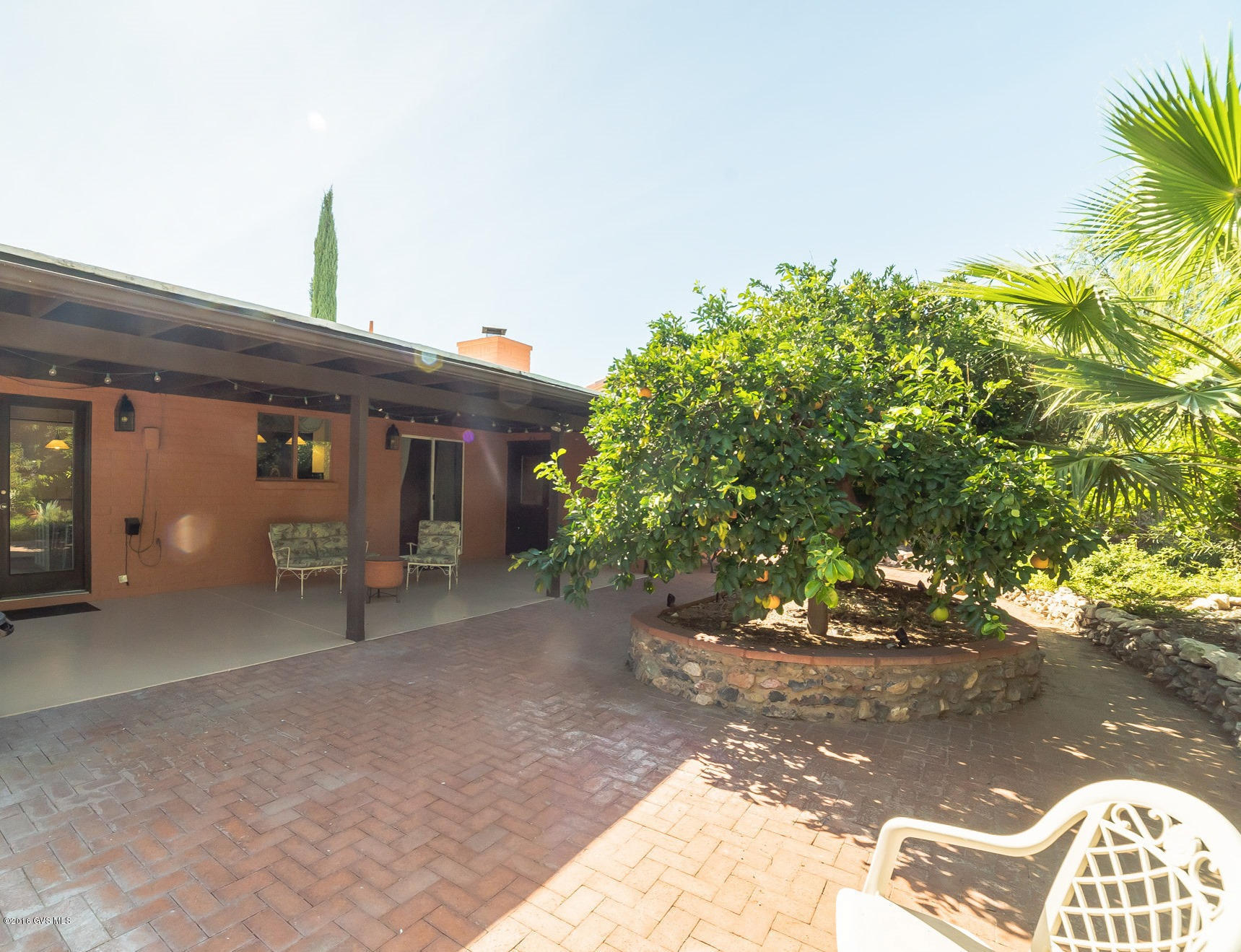 230 W Paseo Del Chino