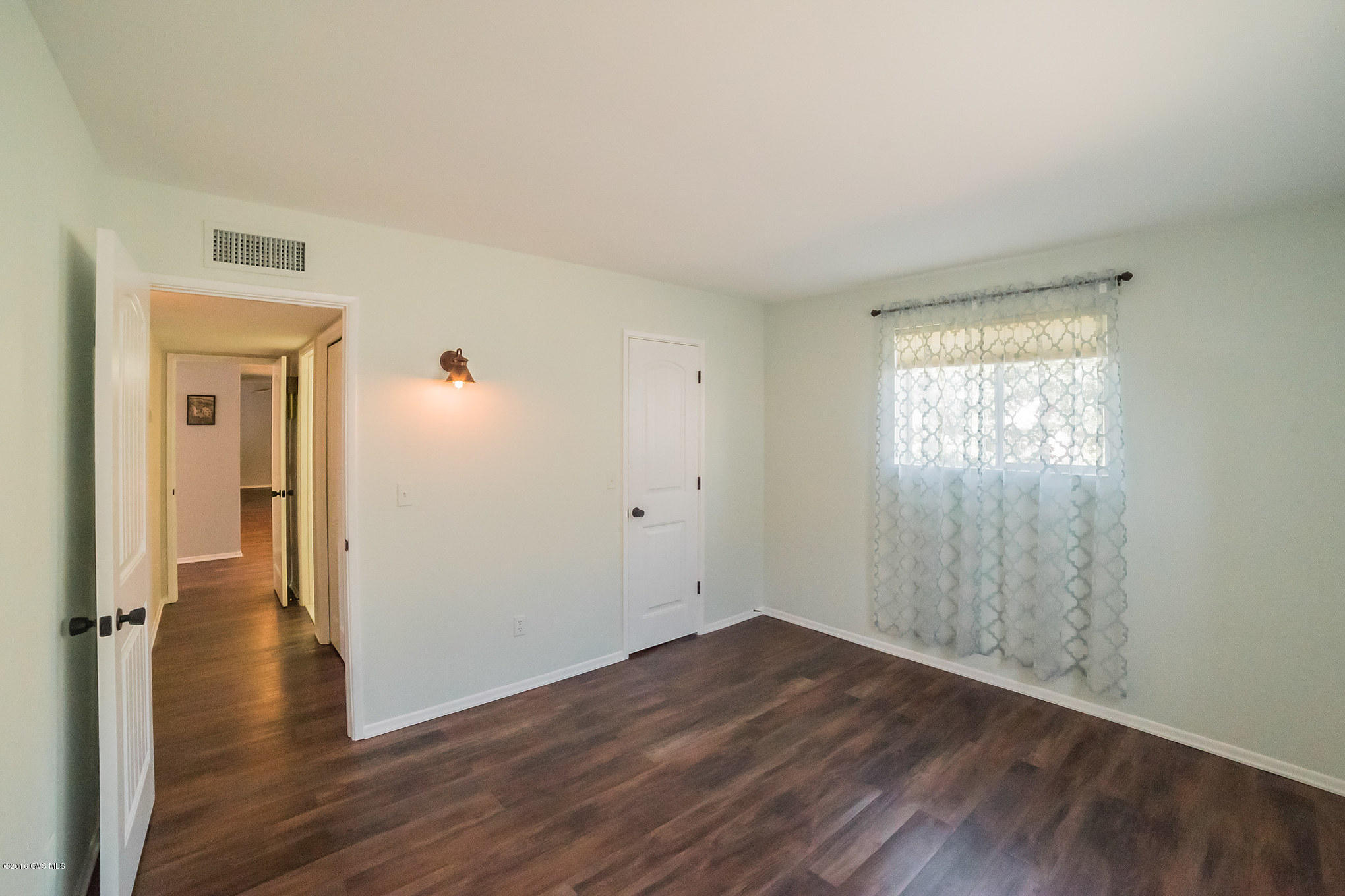 230 W Paseo Del Chino