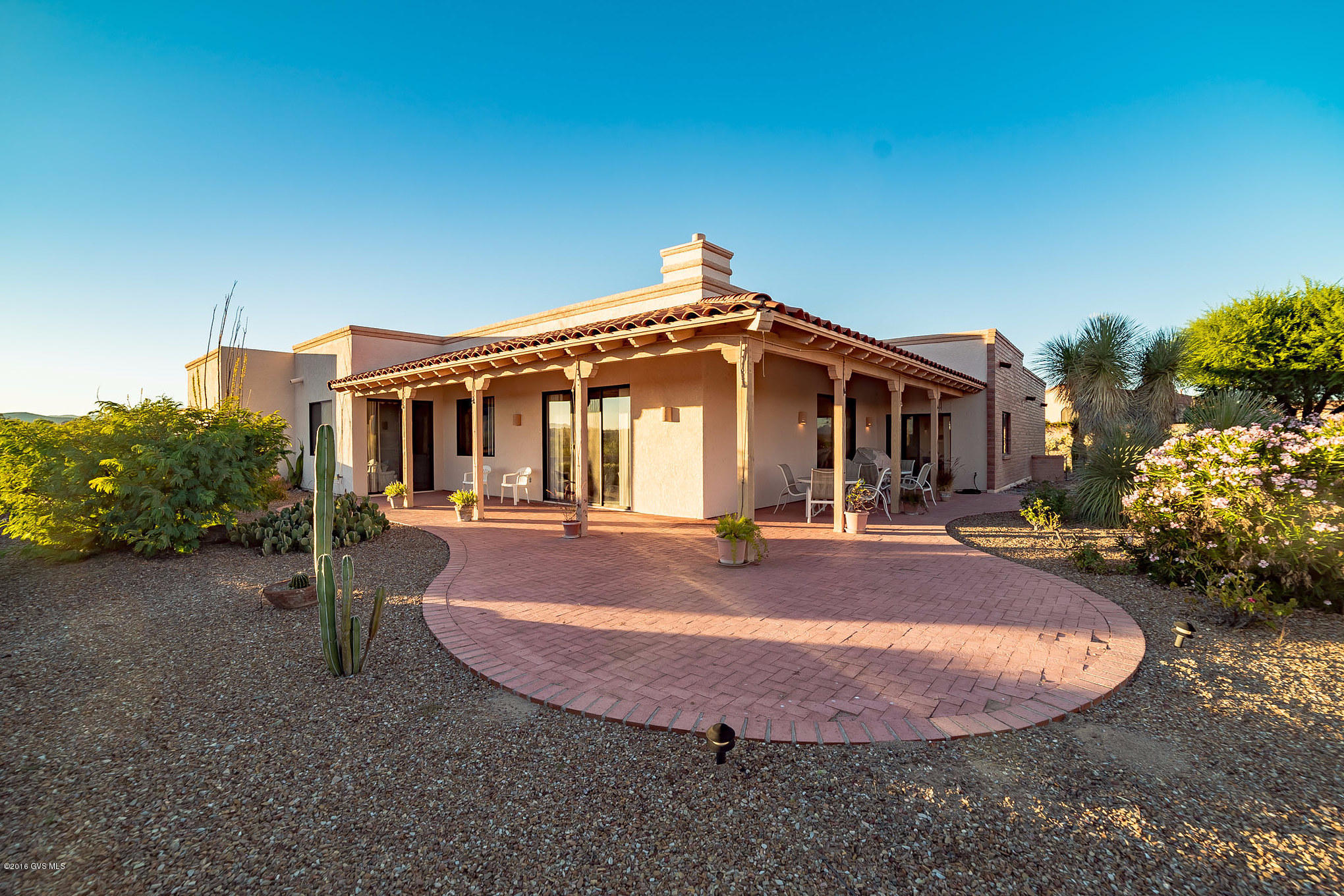 1941 W Placita De Agosto