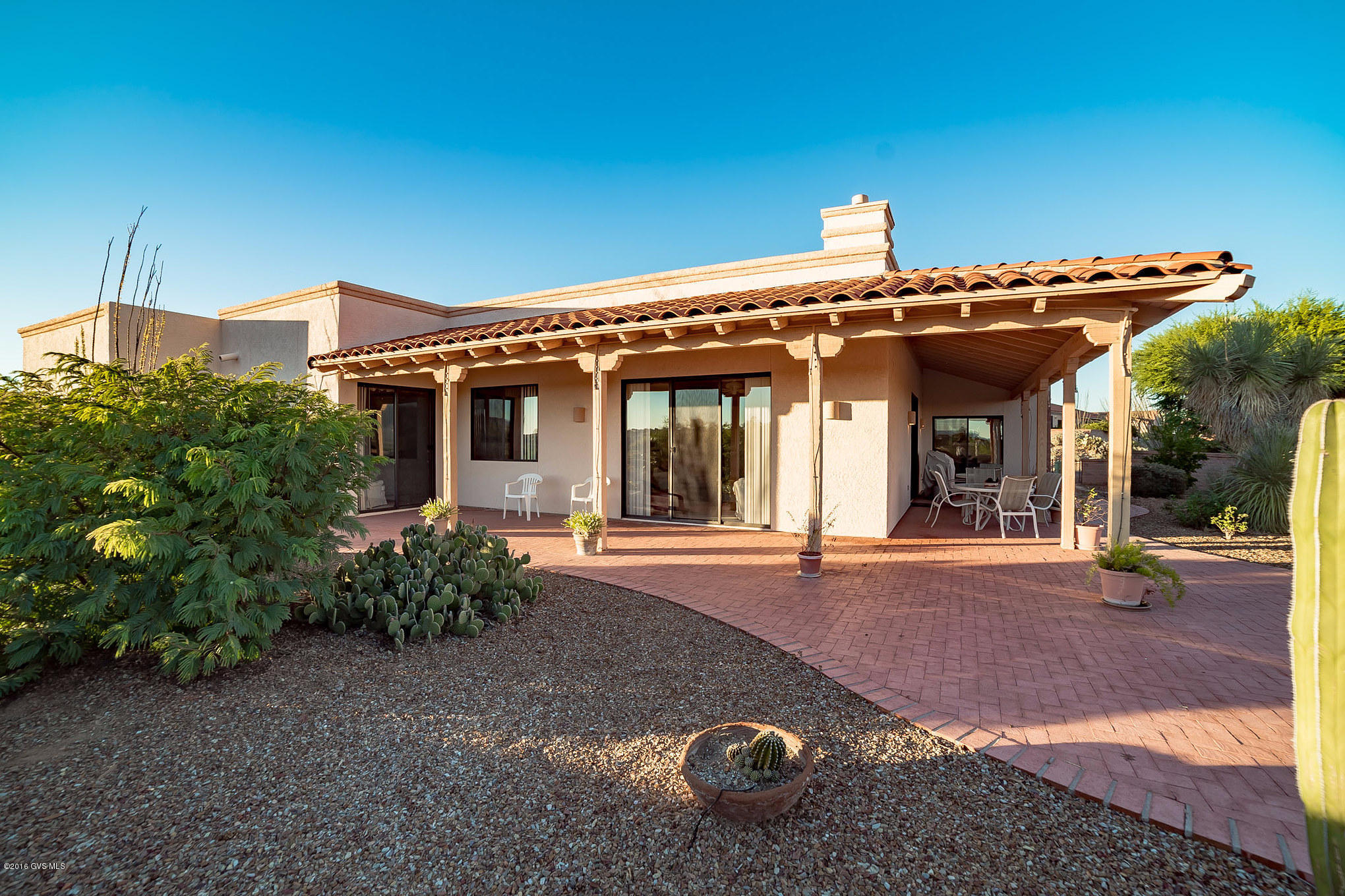 1941 W Placita De Agosto