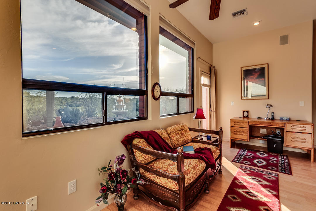 1575 S Walnut Spring Place