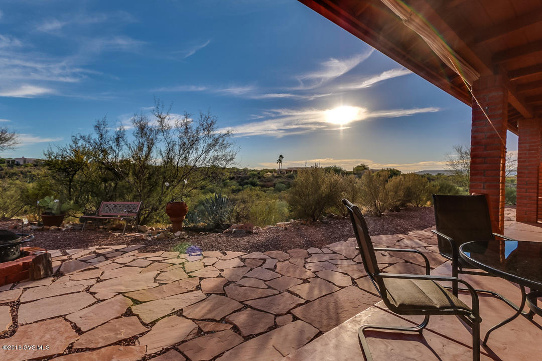 1575 S Walnut Spring Place