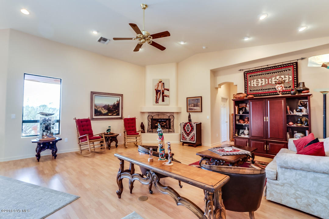 1575 S Walnut Spring Place