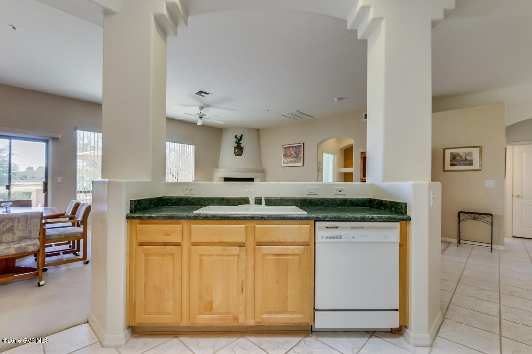 715 W Waterview Drive