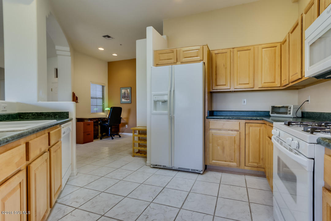 715 W Waterview Drive