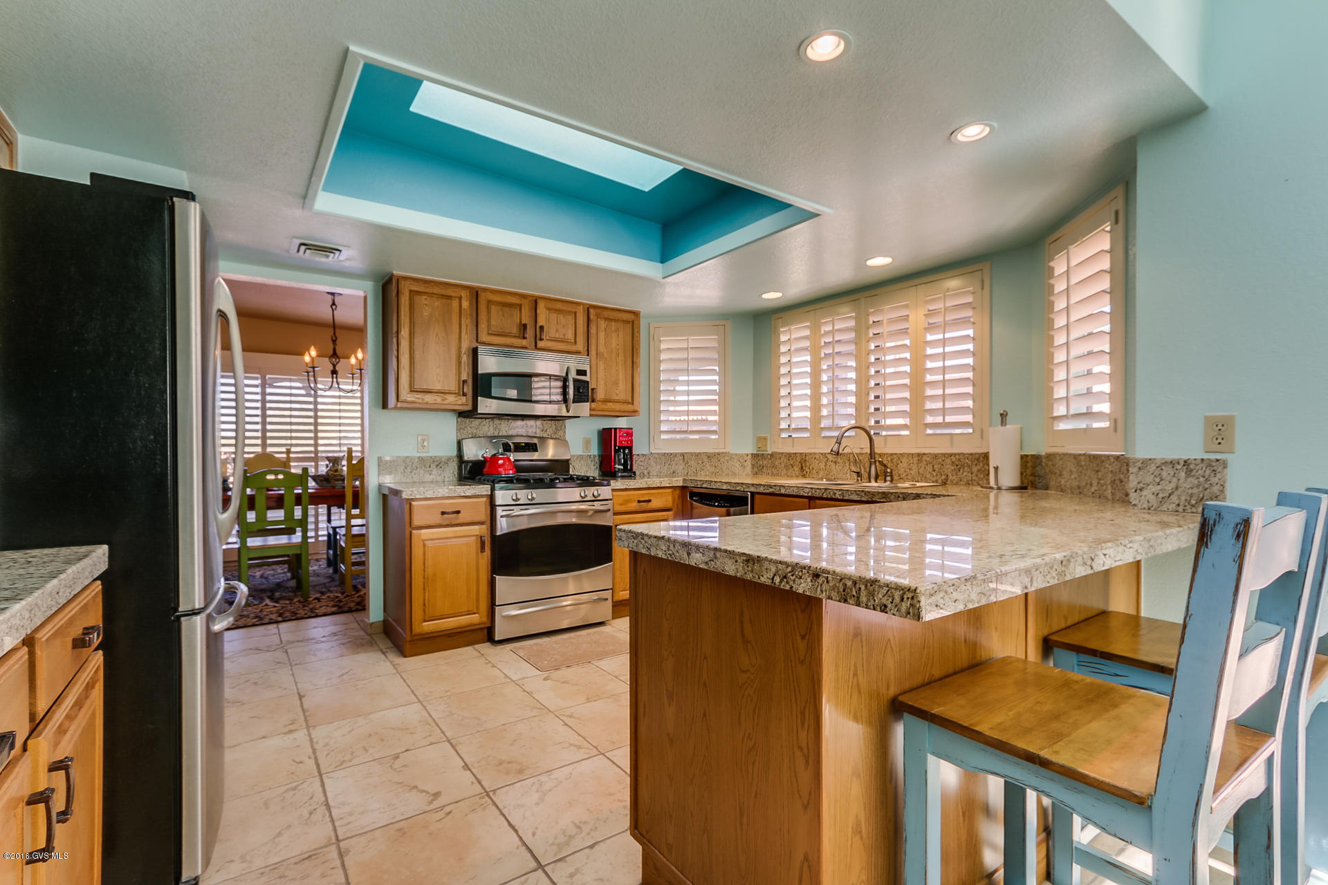 1136 W Camino Urbano