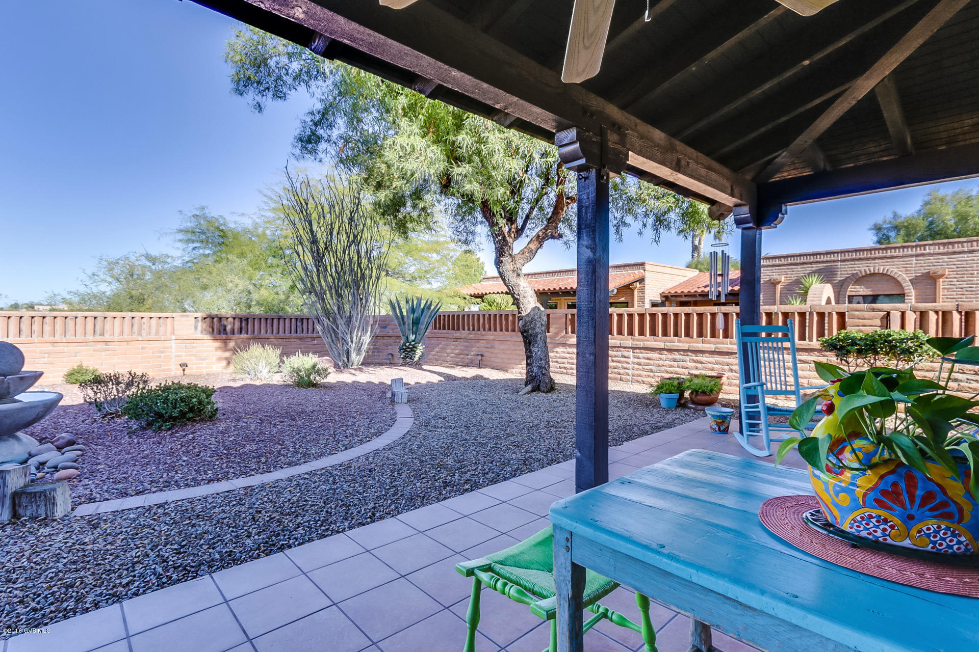 1136 W Camino Urbano