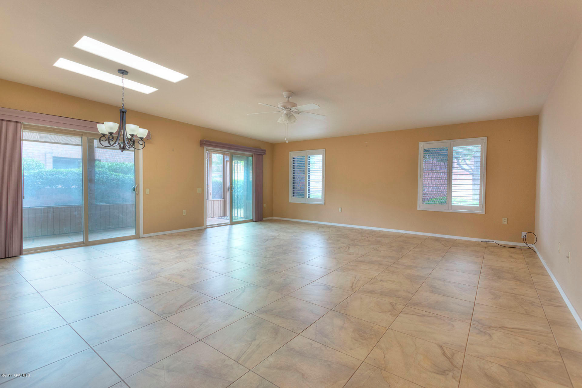 2940 S Placita San Javier