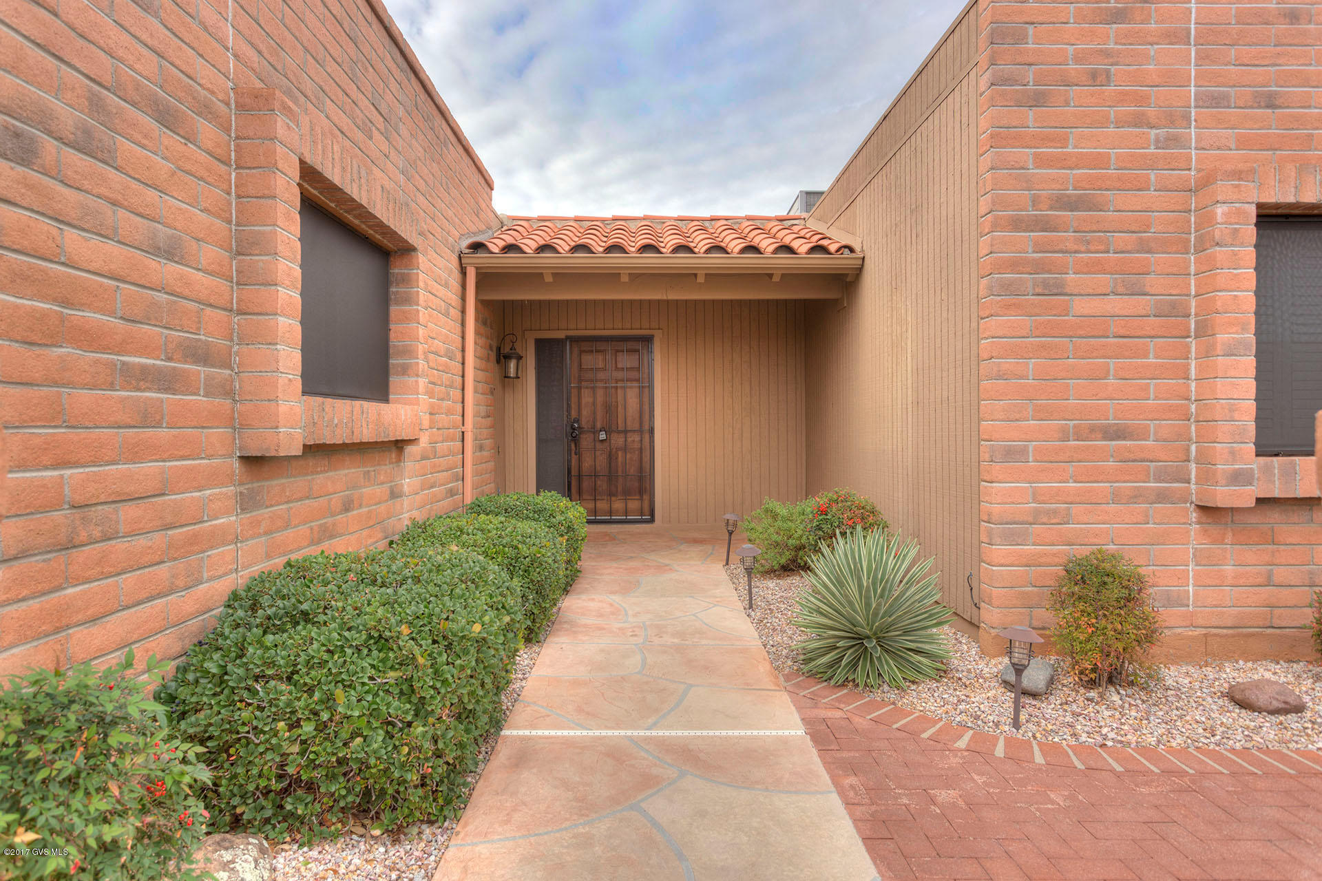 2940 S Placita San Javier