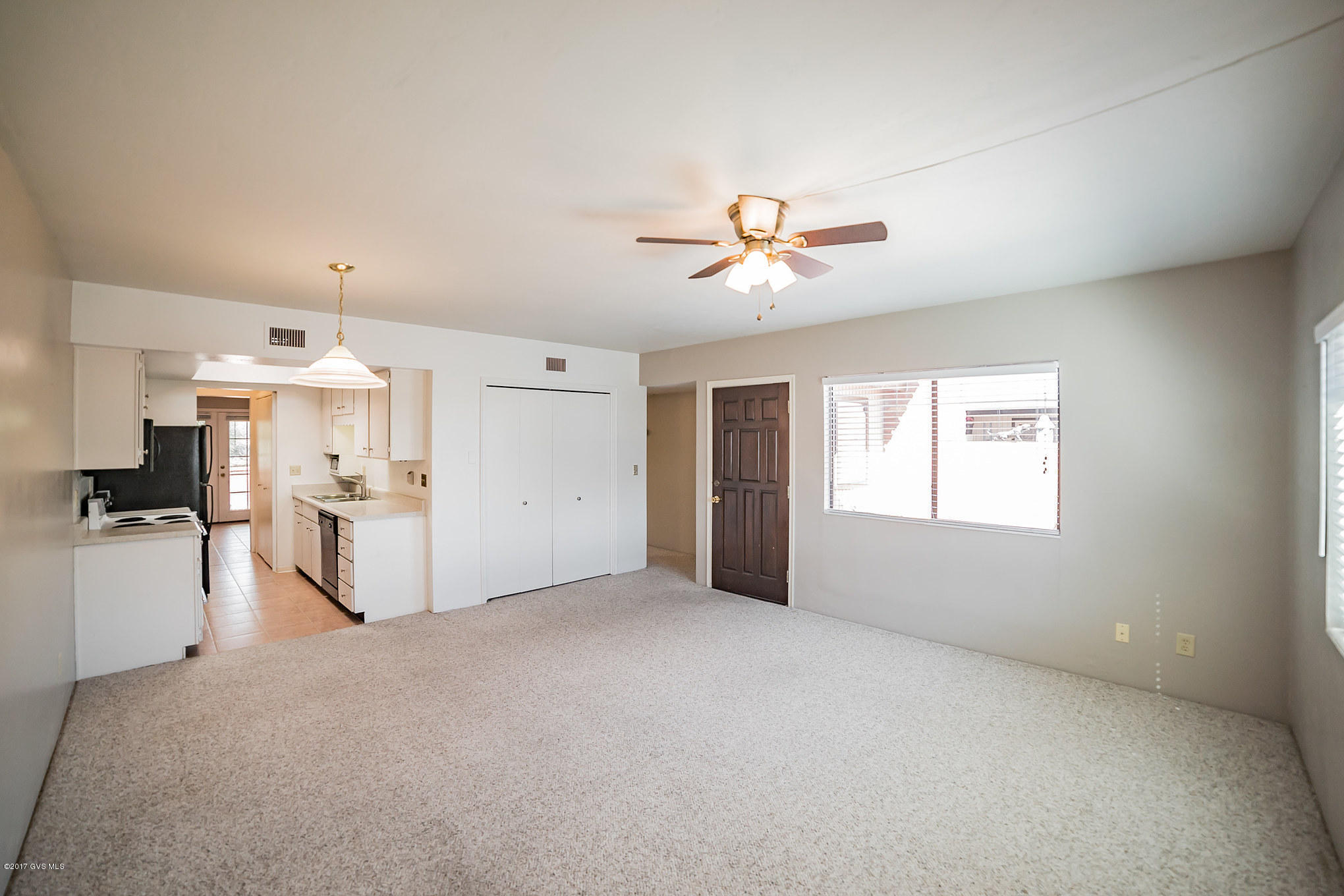 405 N Calle Del Diablo