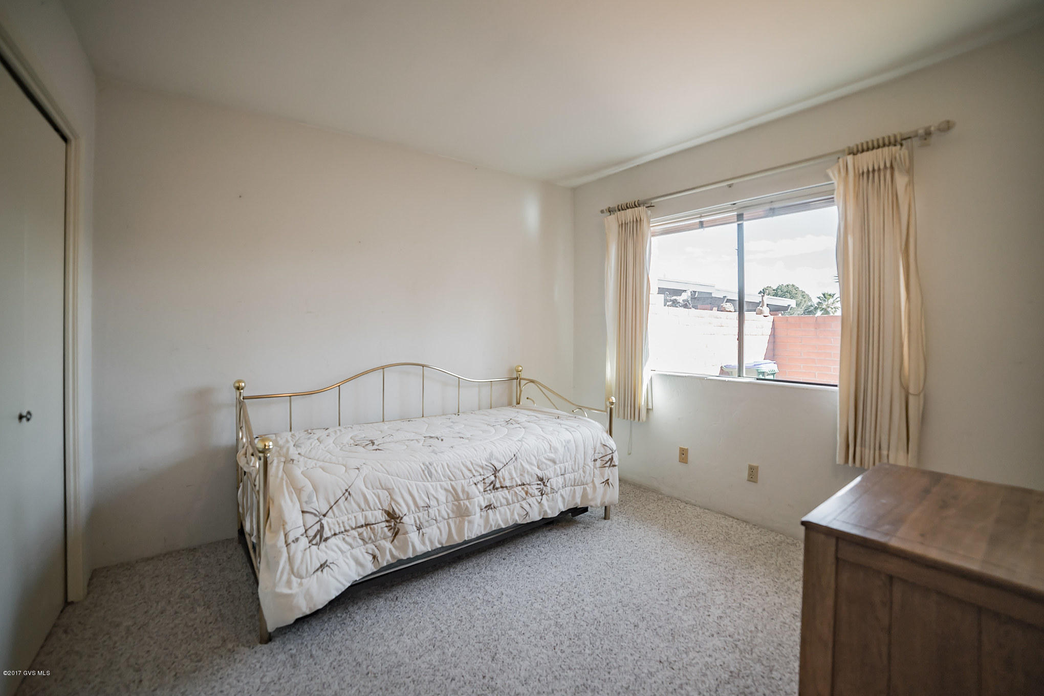 405 N Calle Del Diablo