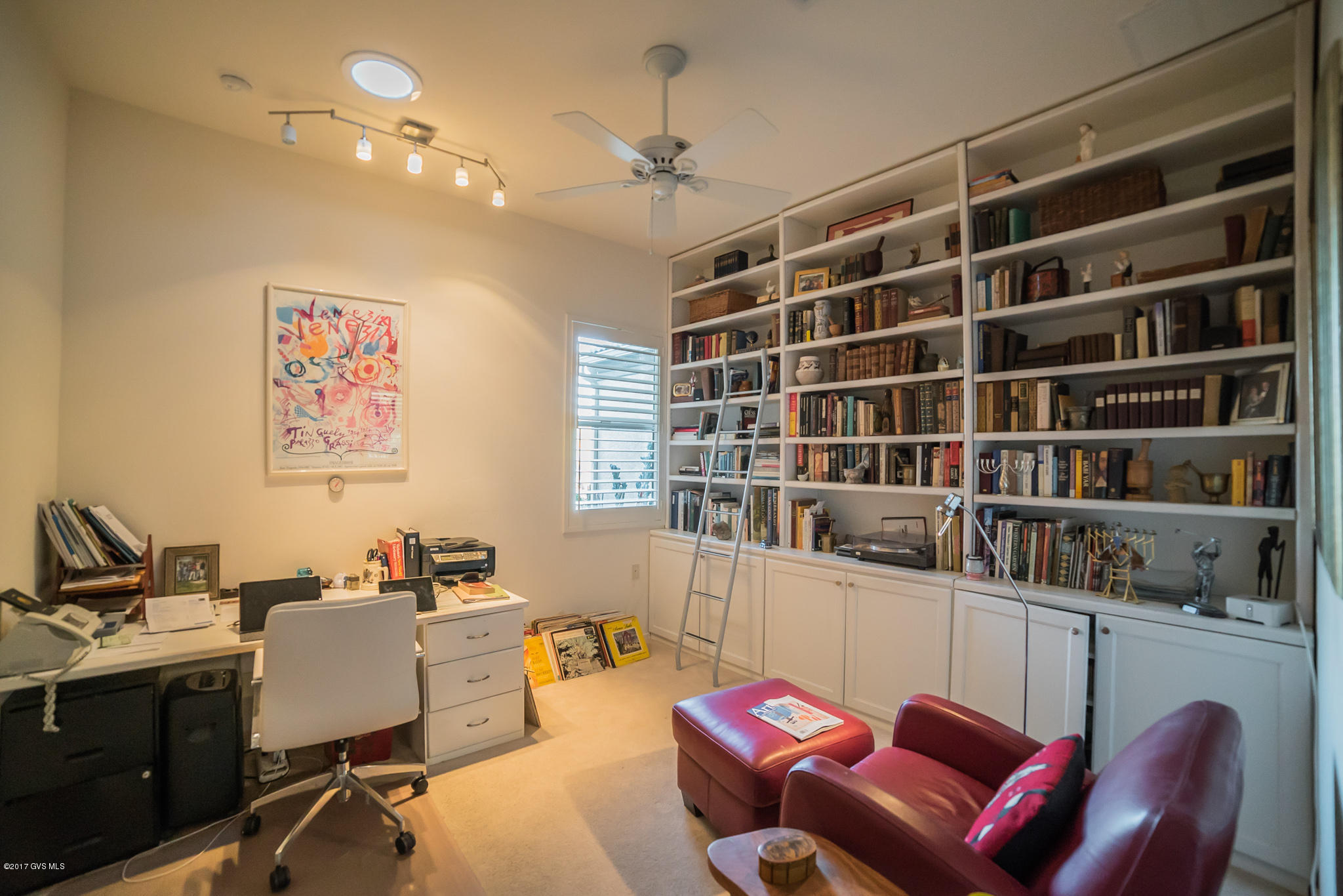 2443 W Music Mountains Drive