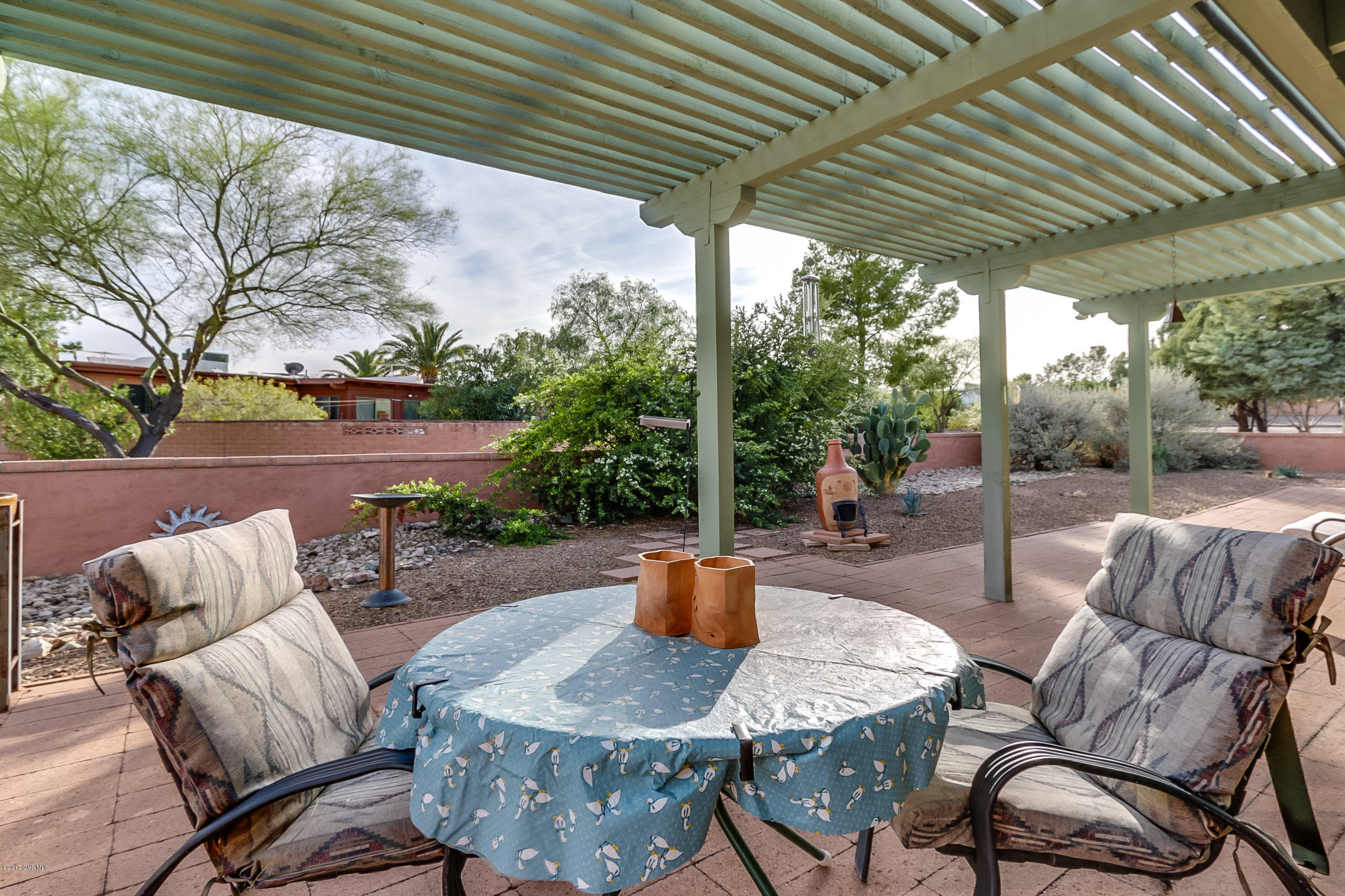 1530 S San Ray