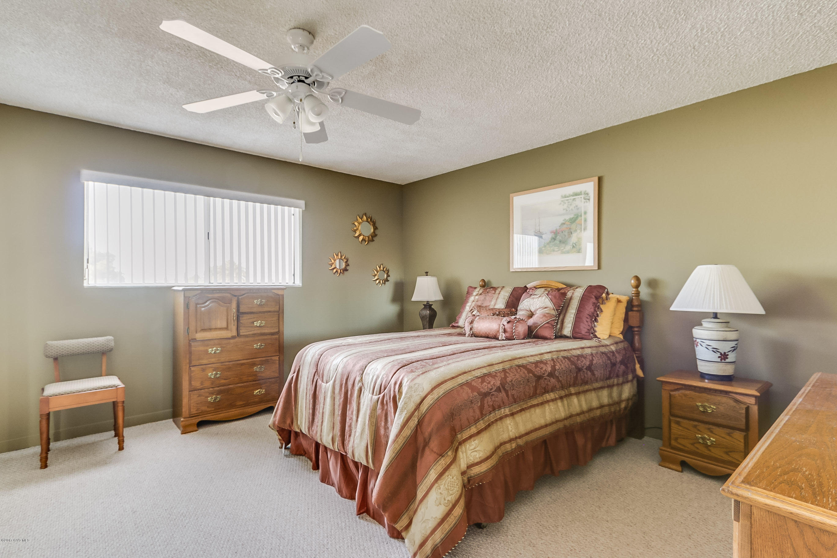 1530 S San Ray
