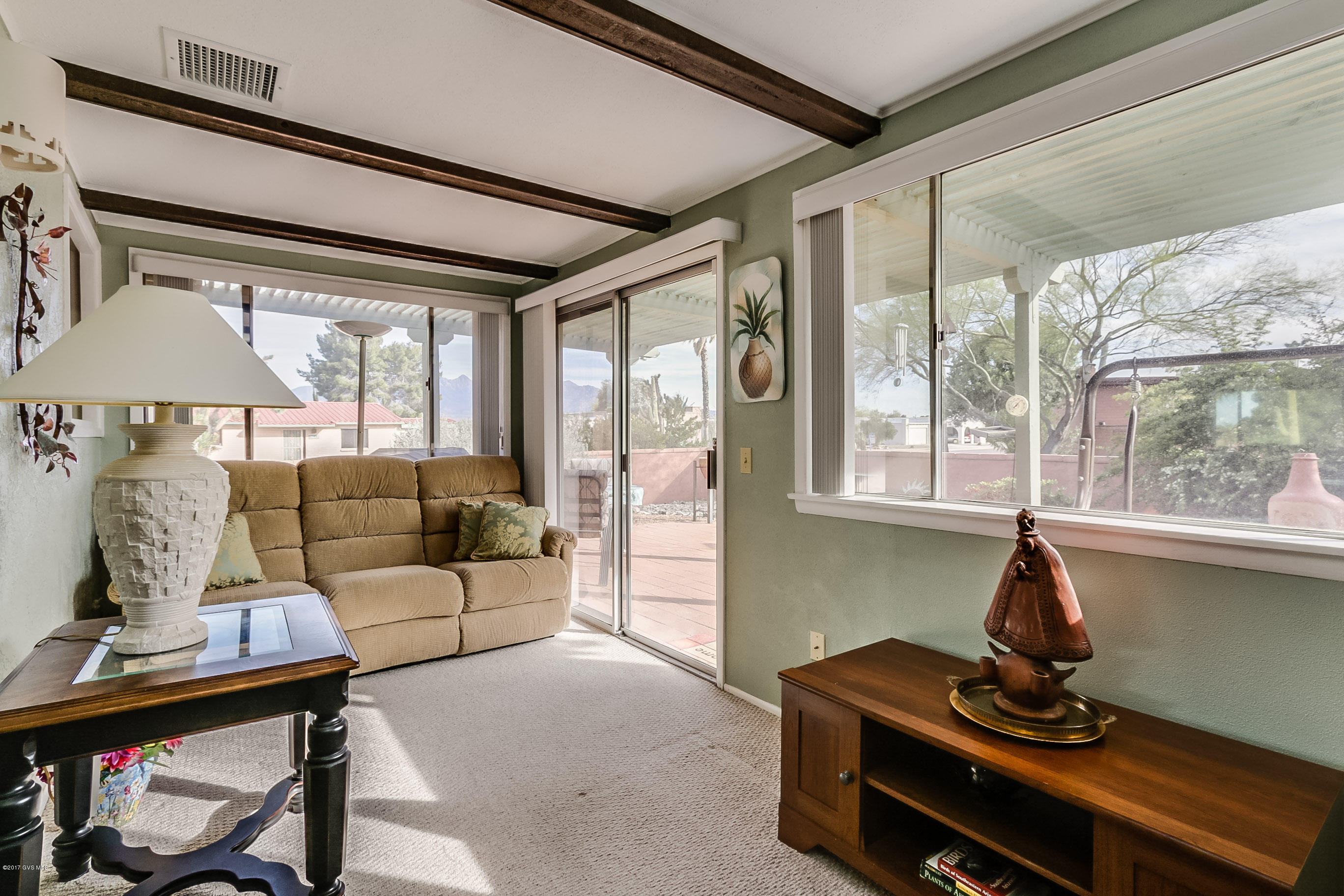 1530 S San Ray