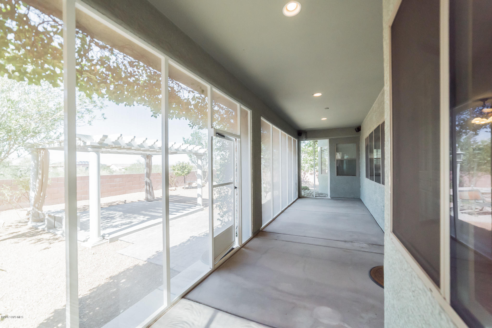 1142 W Mountain Stone Drive