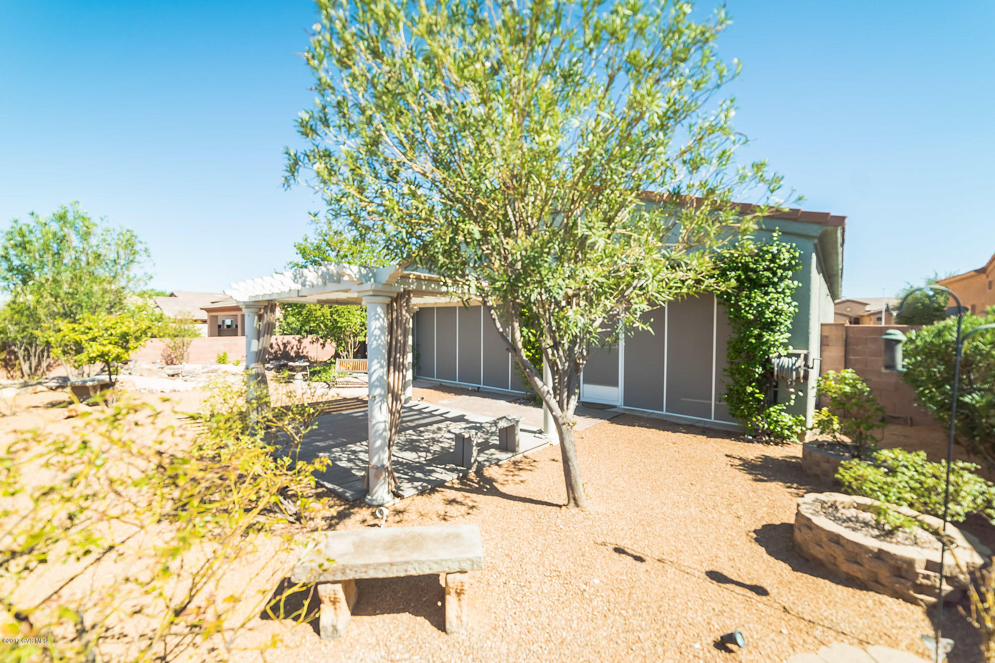 1142 W Mountain Stone Drive