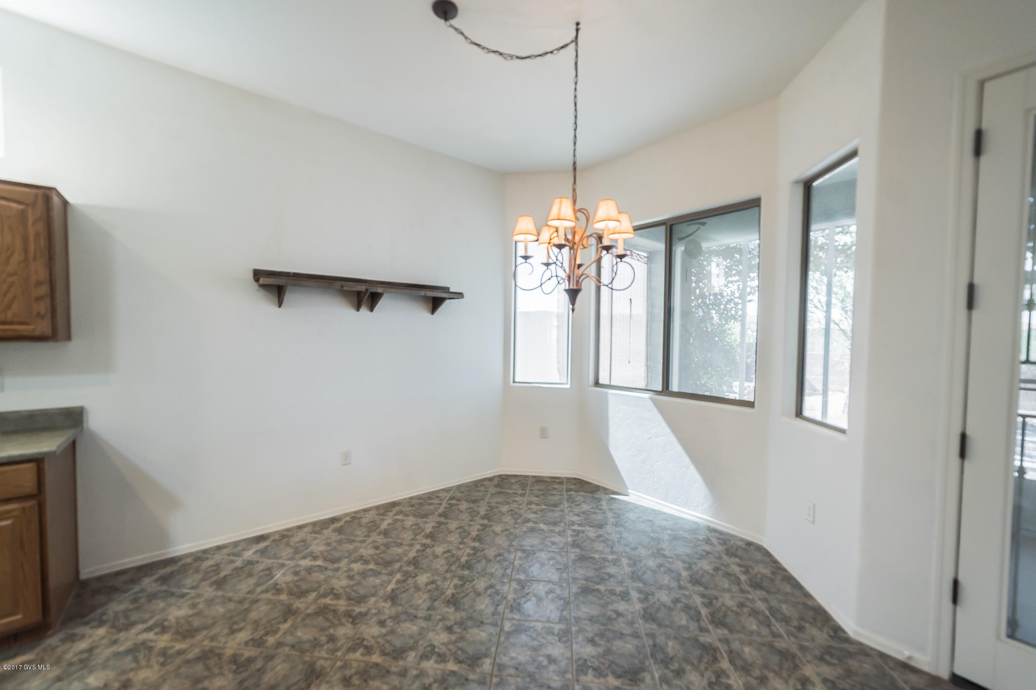 1142 W Mountain Stone Drive