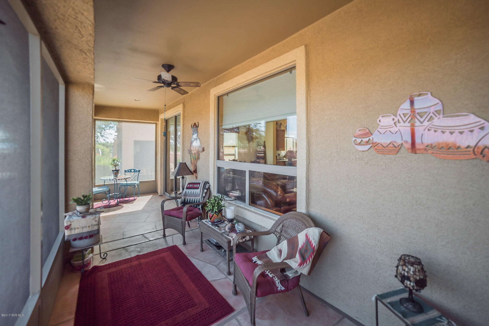 588 W Shadow Wood