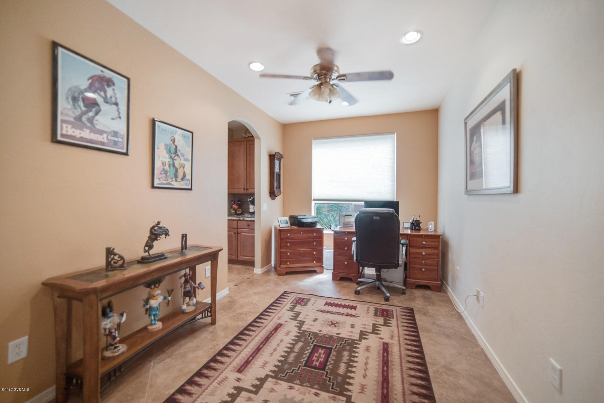 588 W Shadow Wood