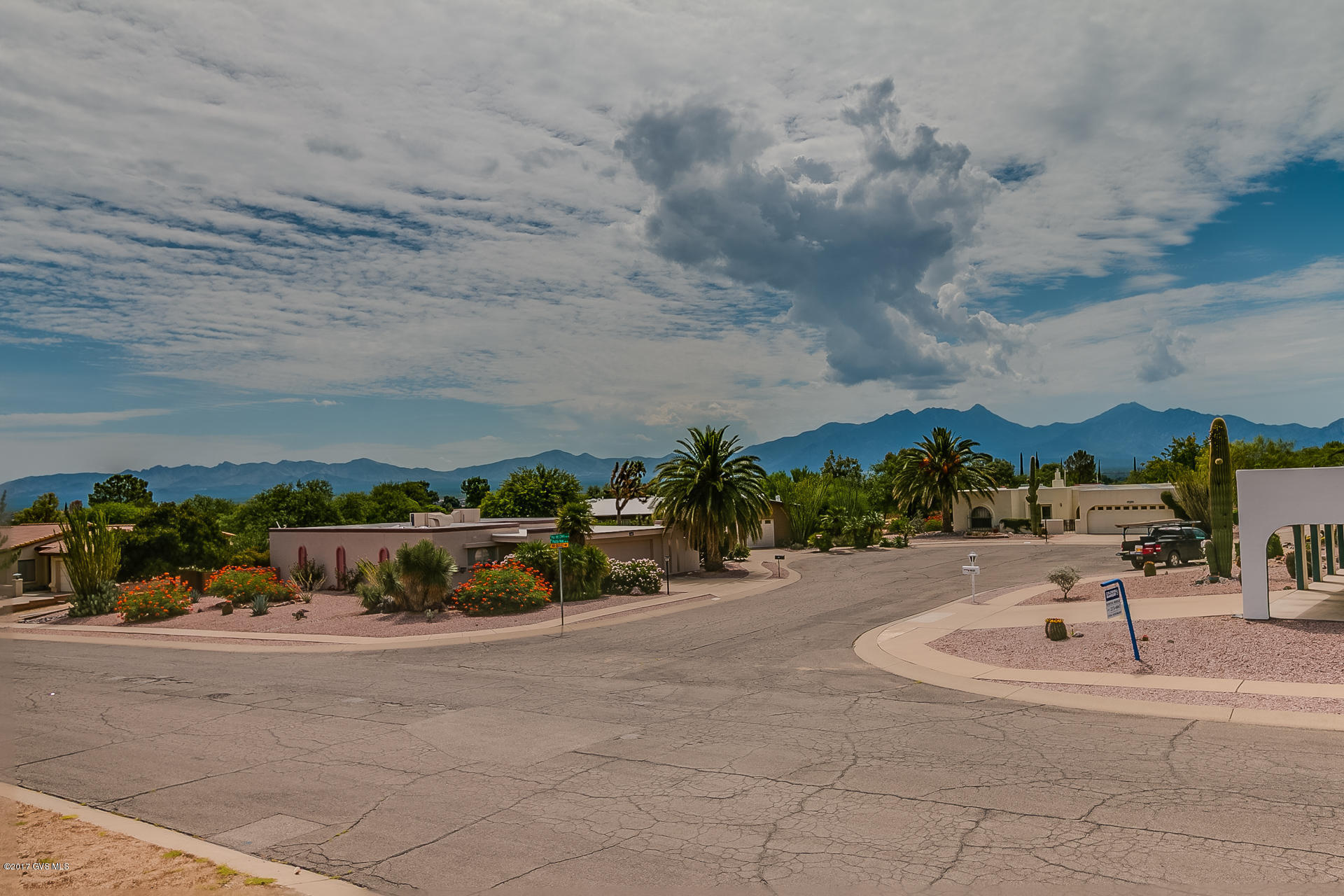 260 W Paseo Del Chino