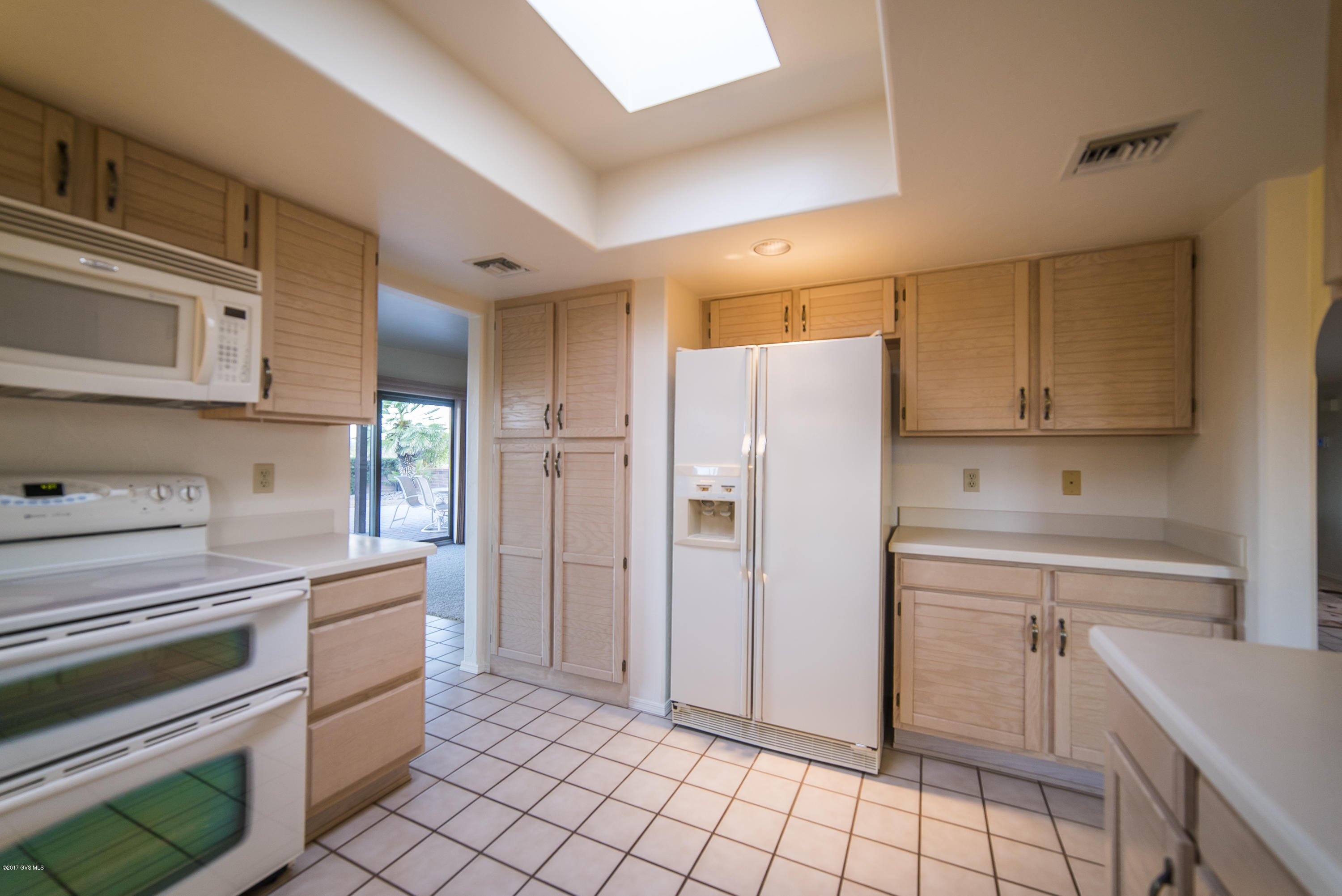 3801 S Via Del Trogon