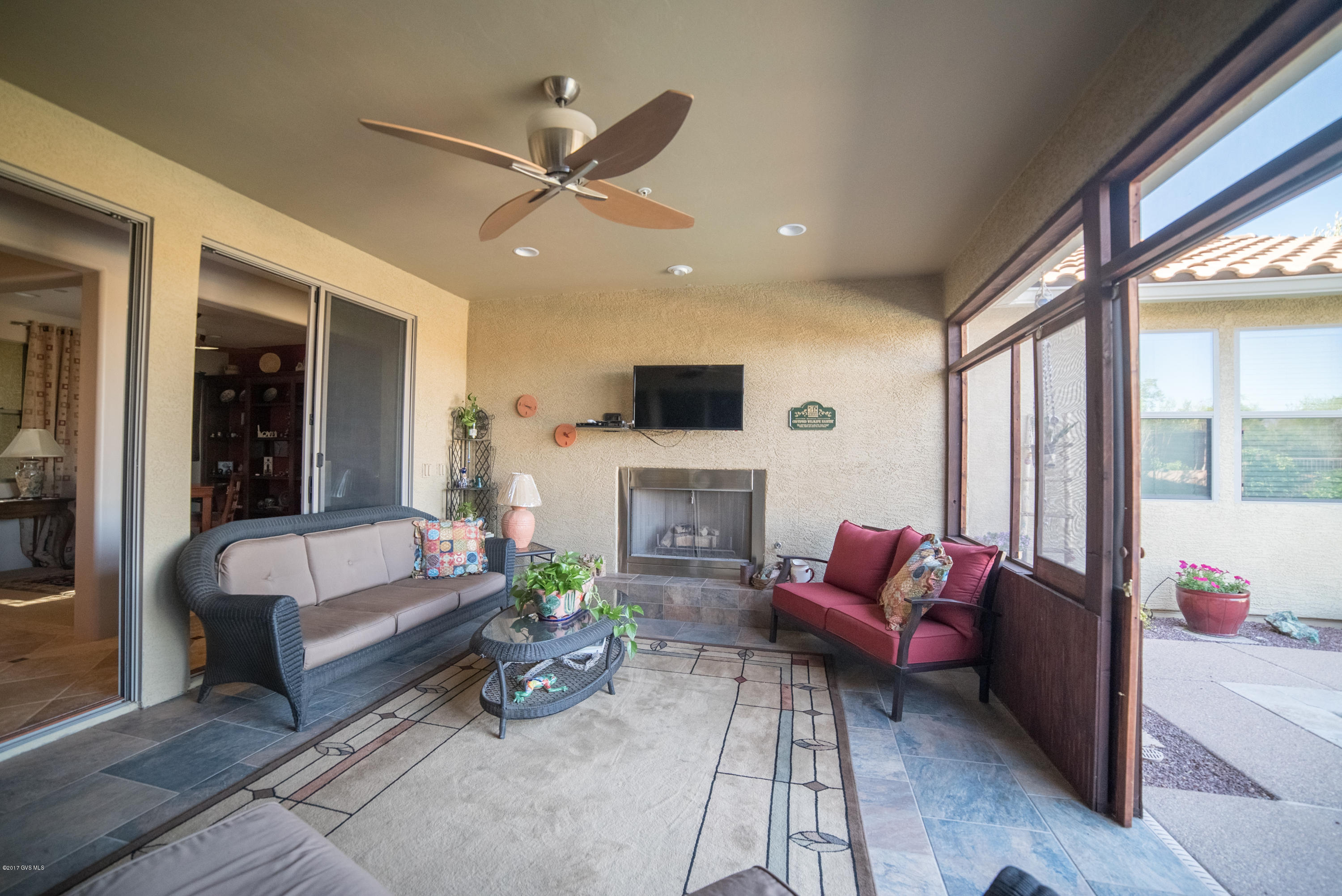 1185 E Stronghold Canyon Lane