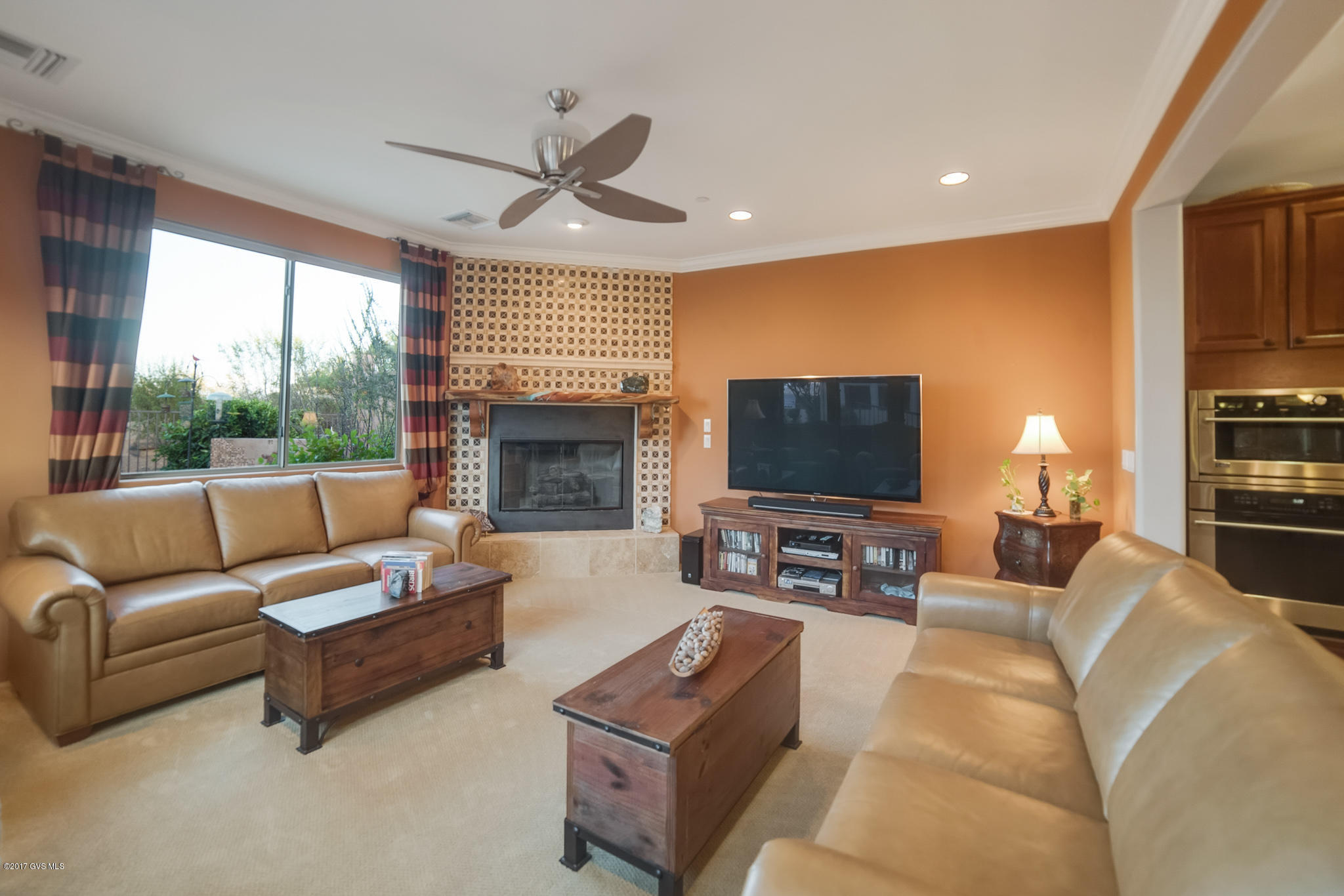 1185 E Stronghold Canyon Lane